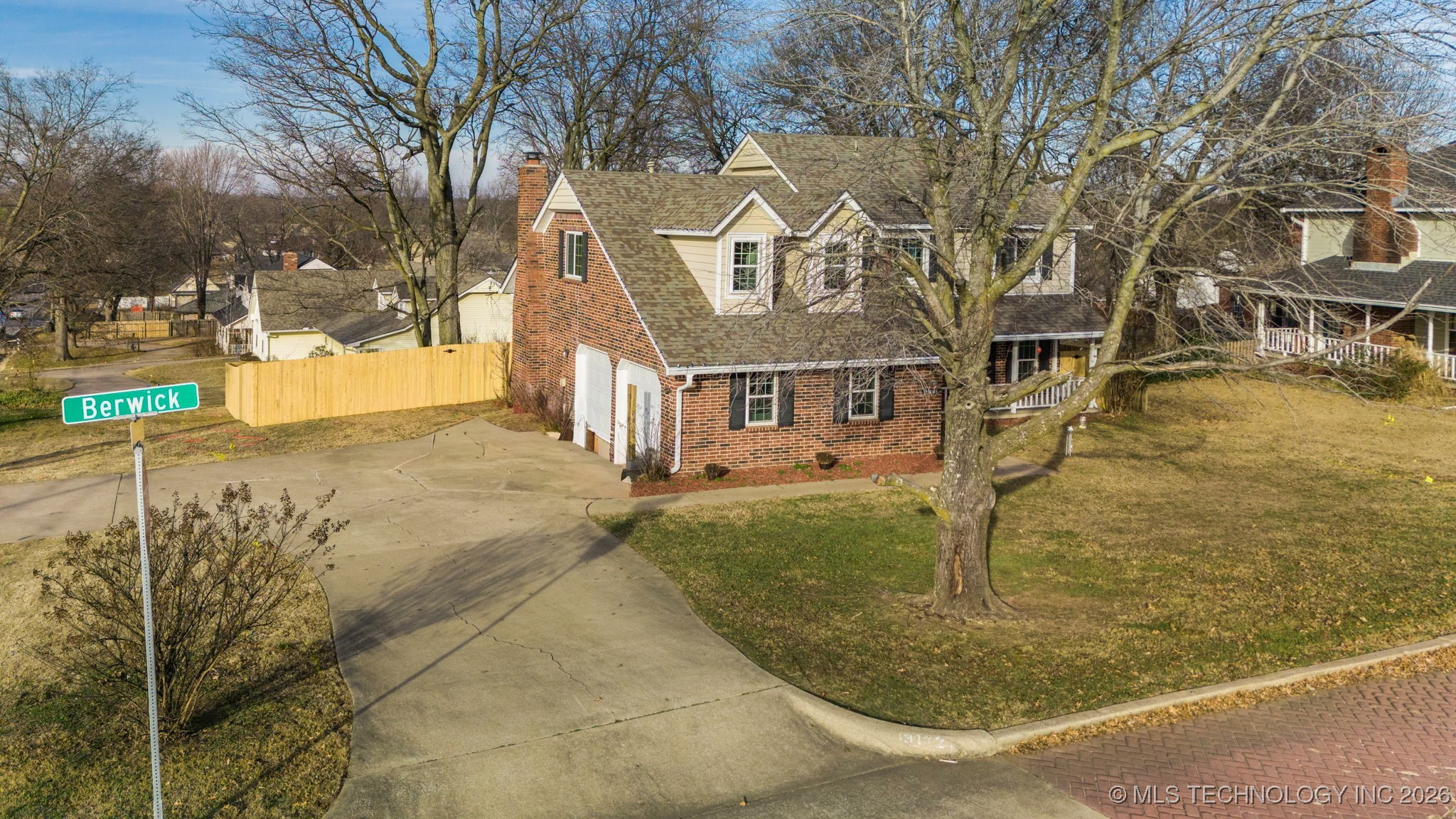 3112 W Berwick Street Property Photo 37