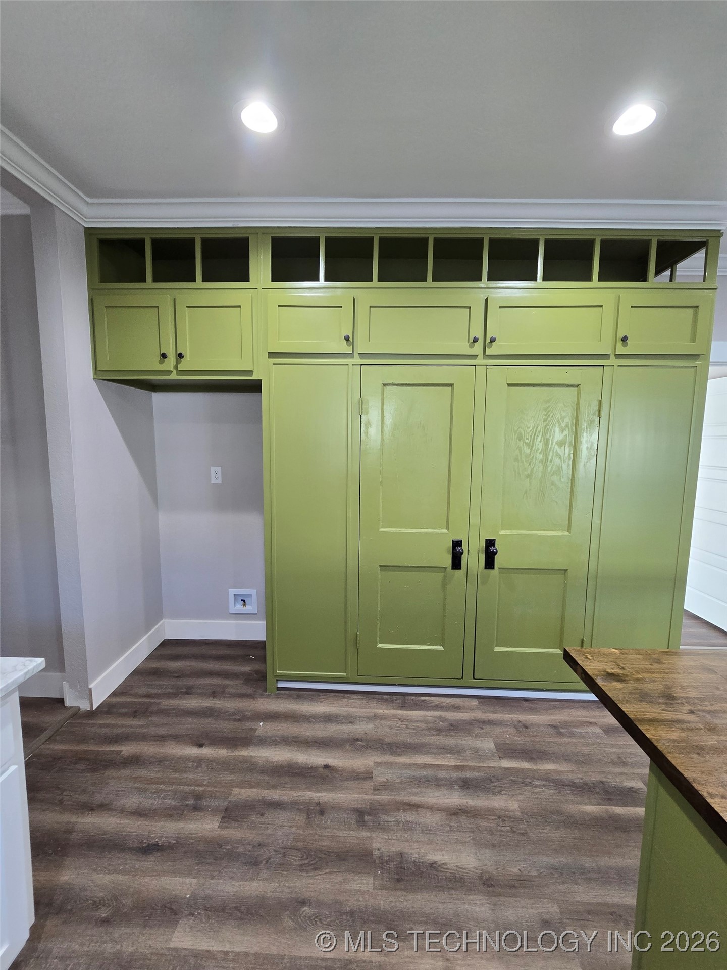 416 S 6th Property Photo 16