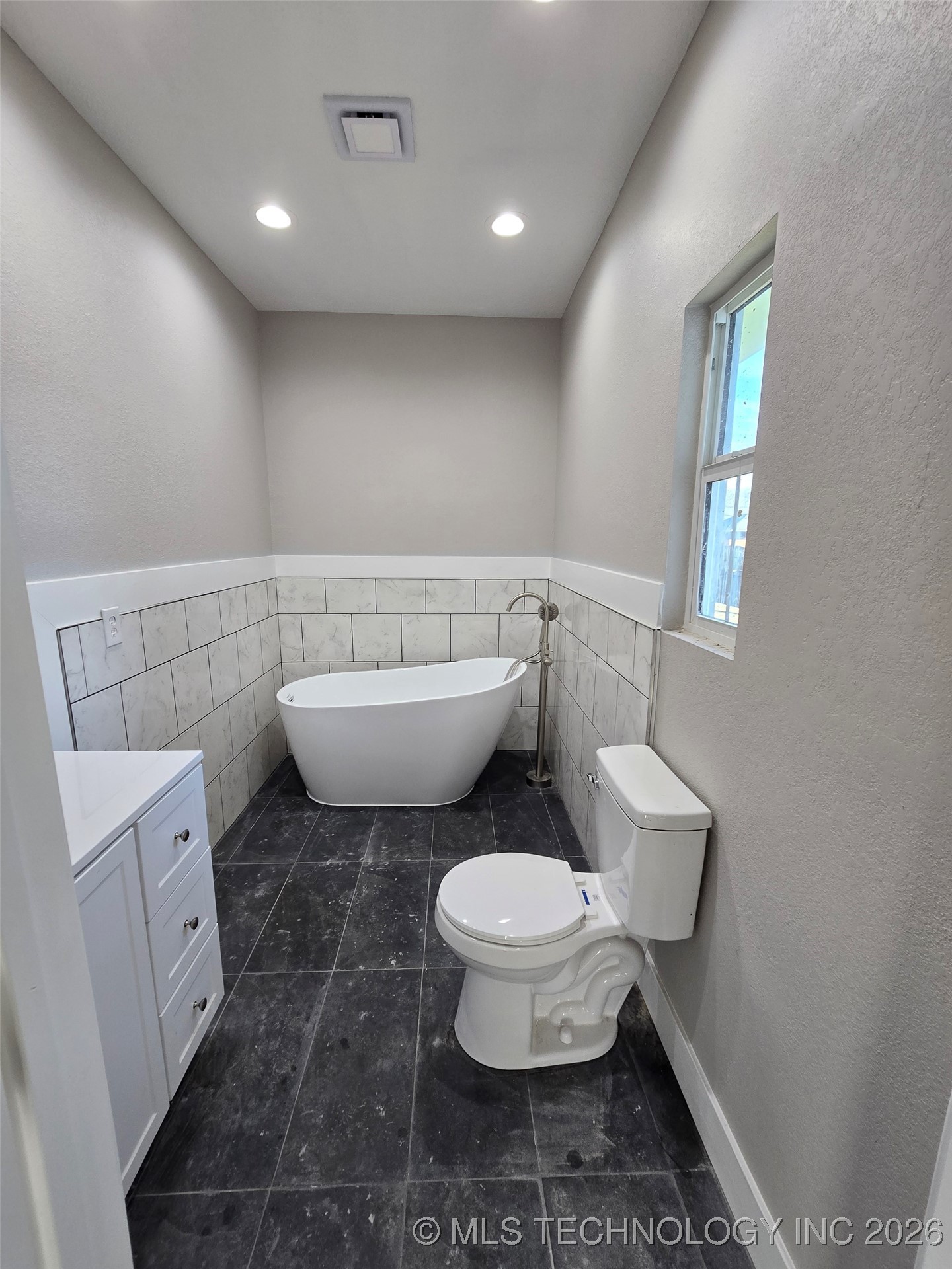 416 S 6th Property Photo 37