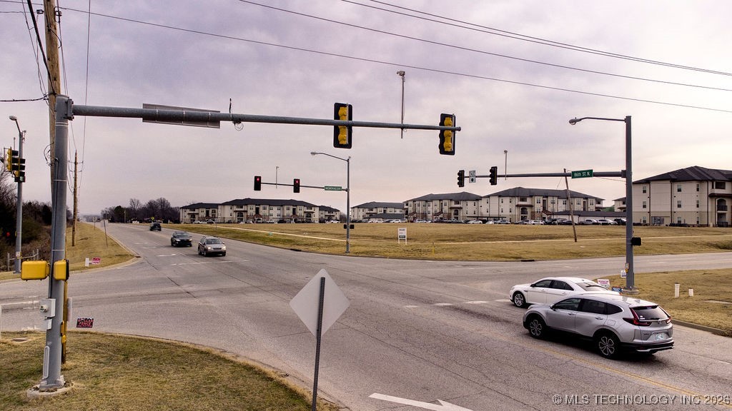 8021 E 86th Street North N Property Photo 2