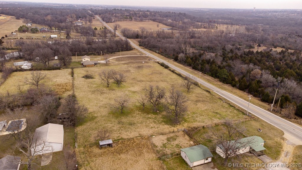 8021 E 86th Street North N Property Photo 6