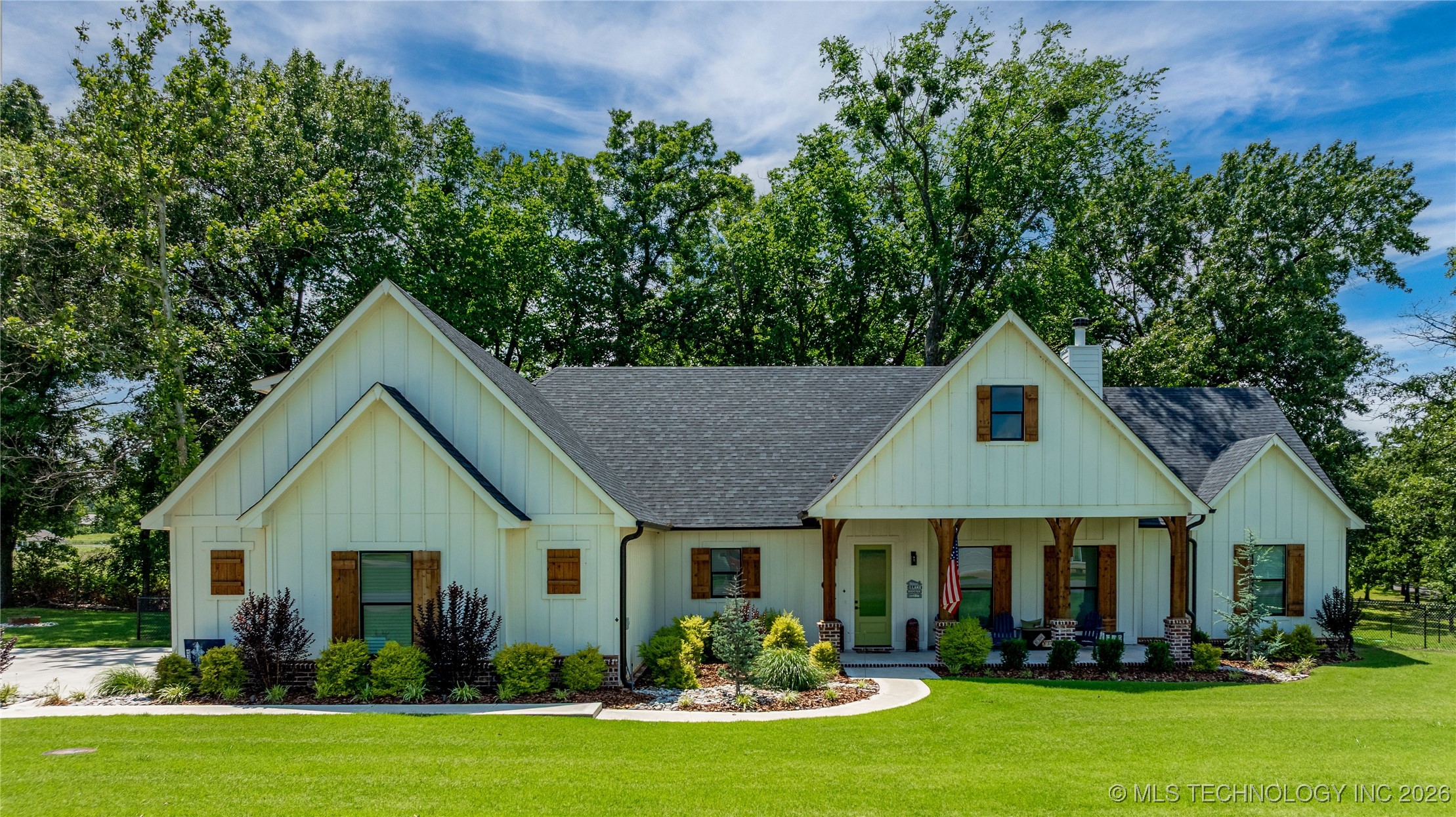 101 Temple Drive Property Photo 2