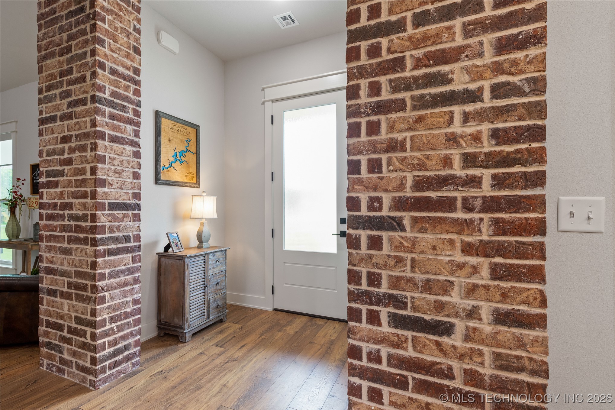 101 Temple Drive Property Photo 8