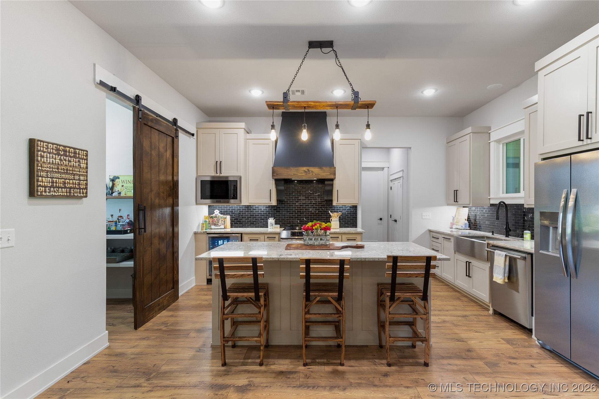 101 Temple Drive Property Photo 23