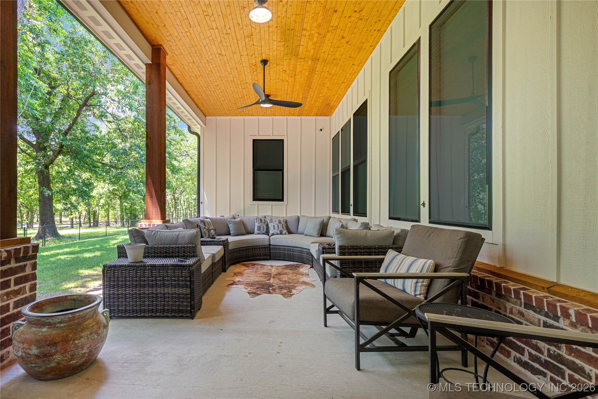 101 Temple Drive Property Photo 41