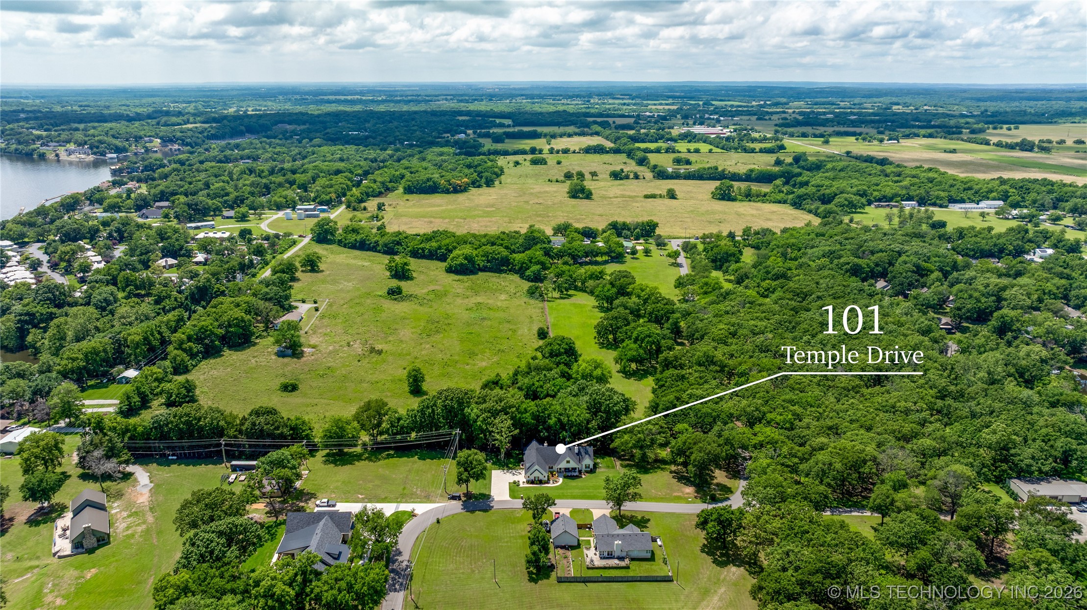 101 Temple Drive Property Photo 57