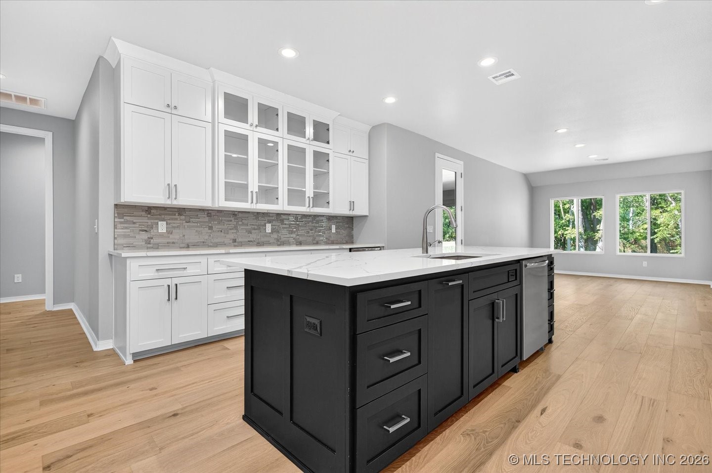 2010 Sheffield Lane Property Photo 19