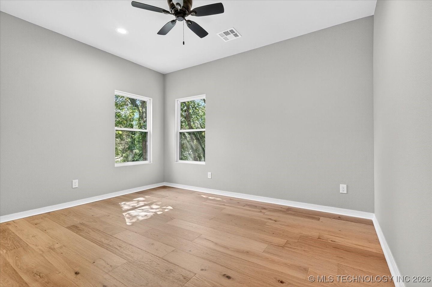 2010 Sheffield Lane Property Photo 39