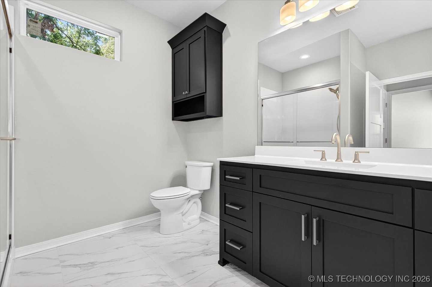 2010 Sheffield Lane Property Photo 41