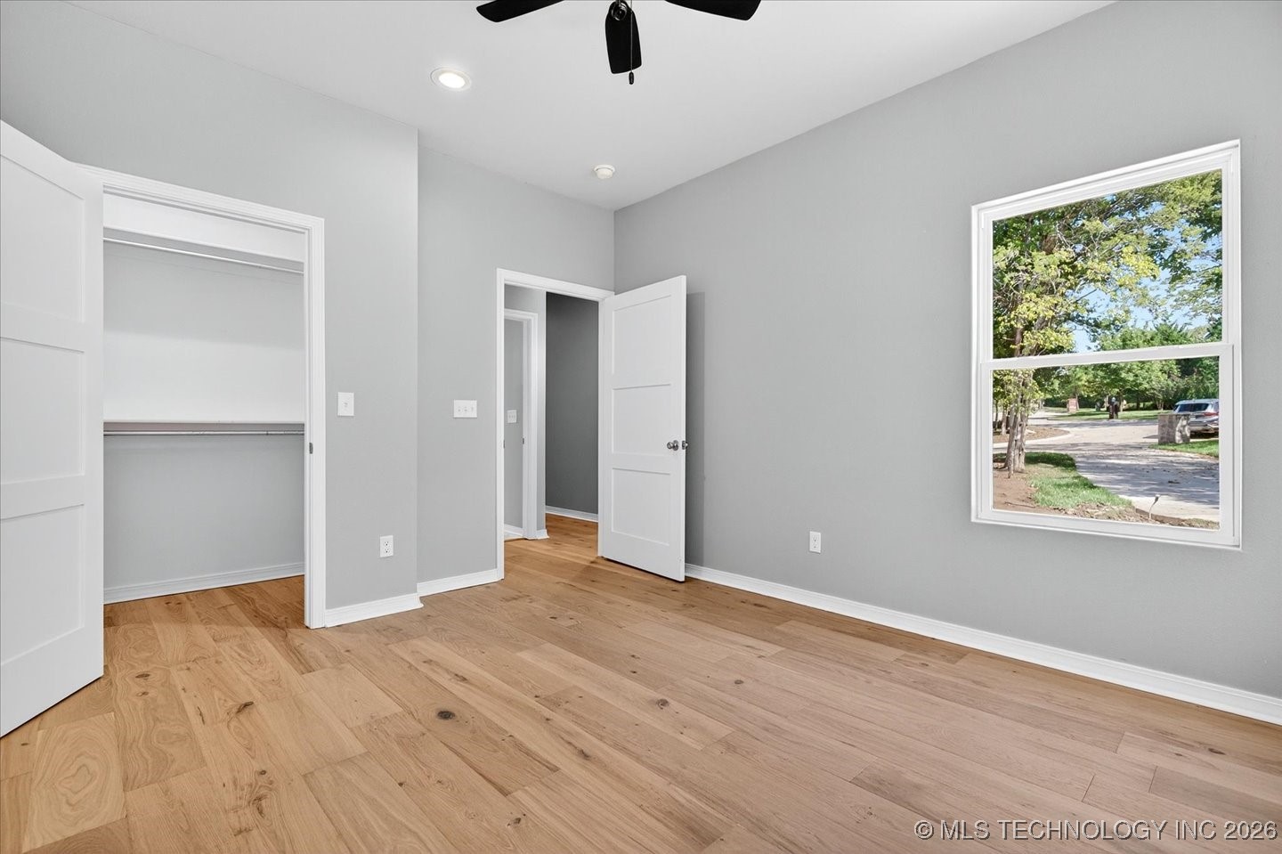 2010 Sheffield Lane Property Photo 43