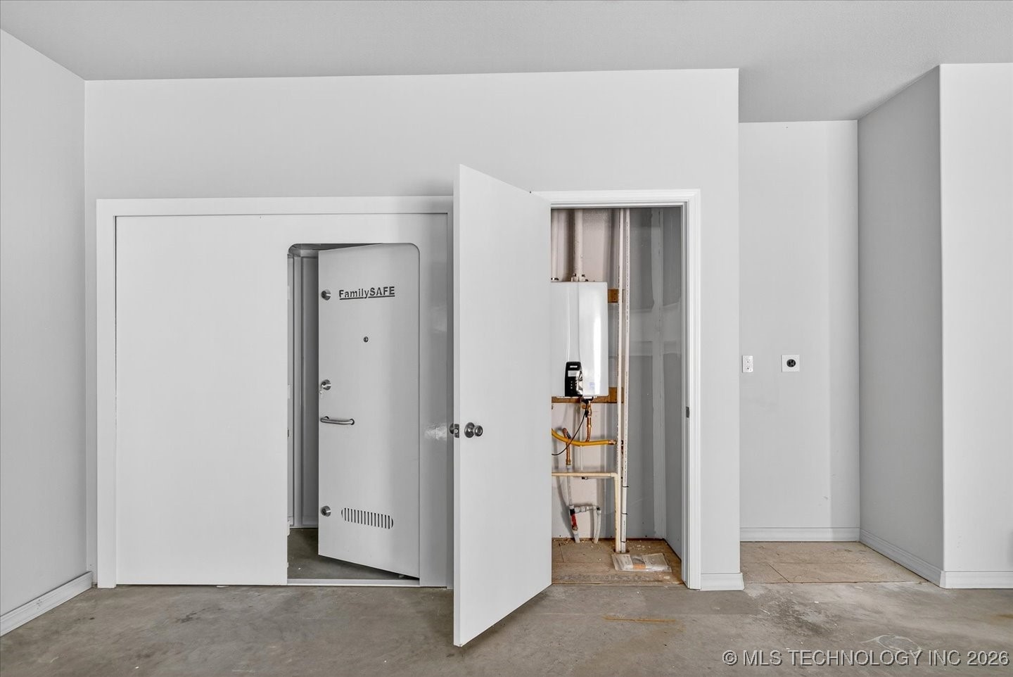 2010 Sheffield Lane Property Photo 46