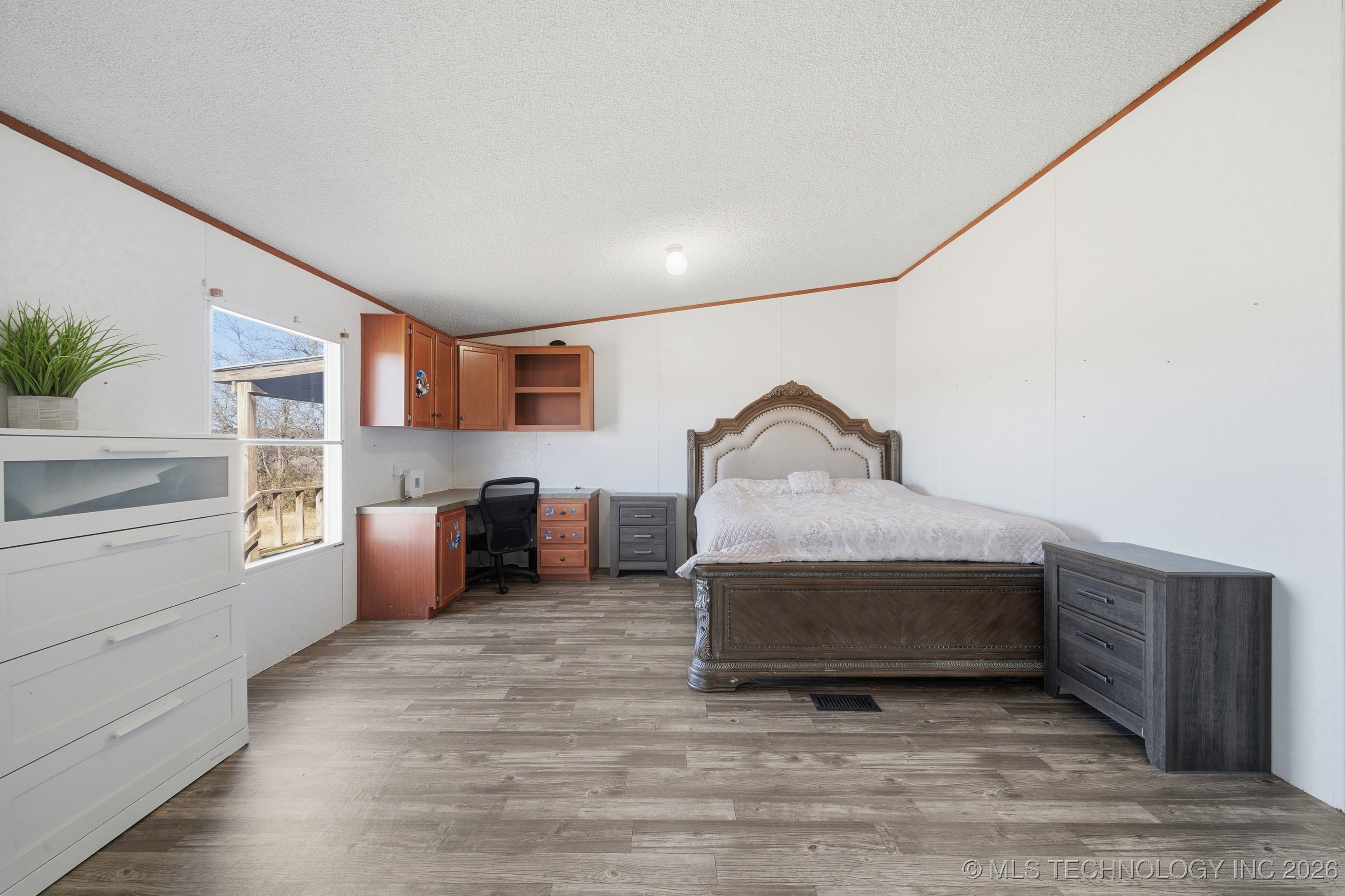 21599 Slick Road Property Photo 23