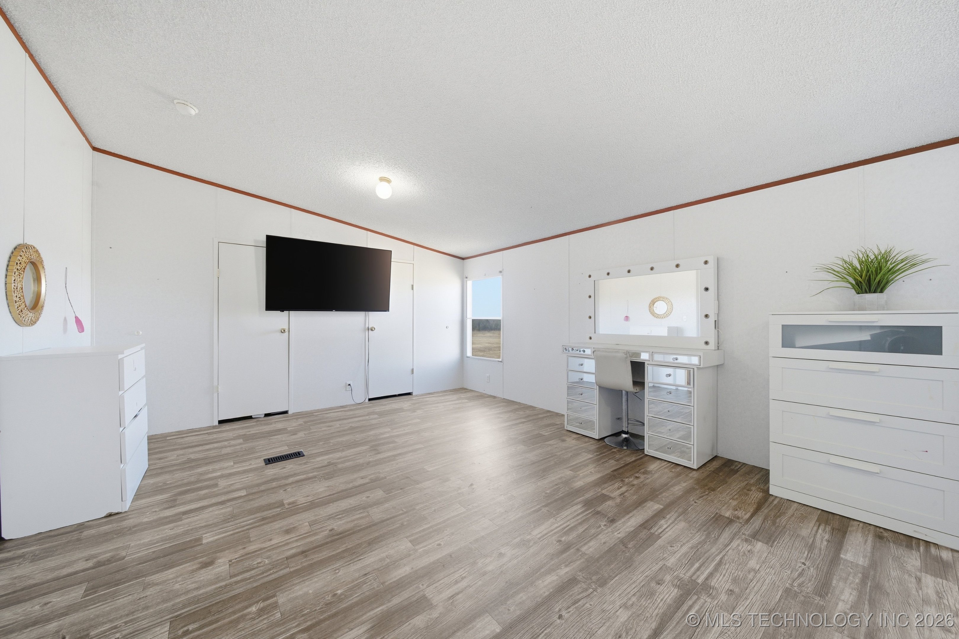 21599 Slick Road Property Photo 24