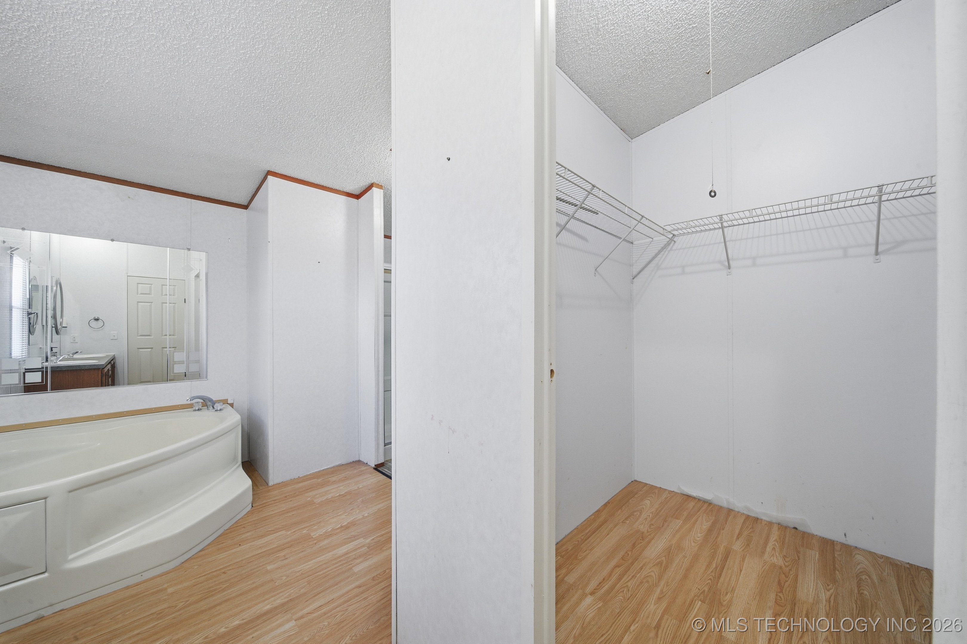 21599 Slick Road Property Photo 28