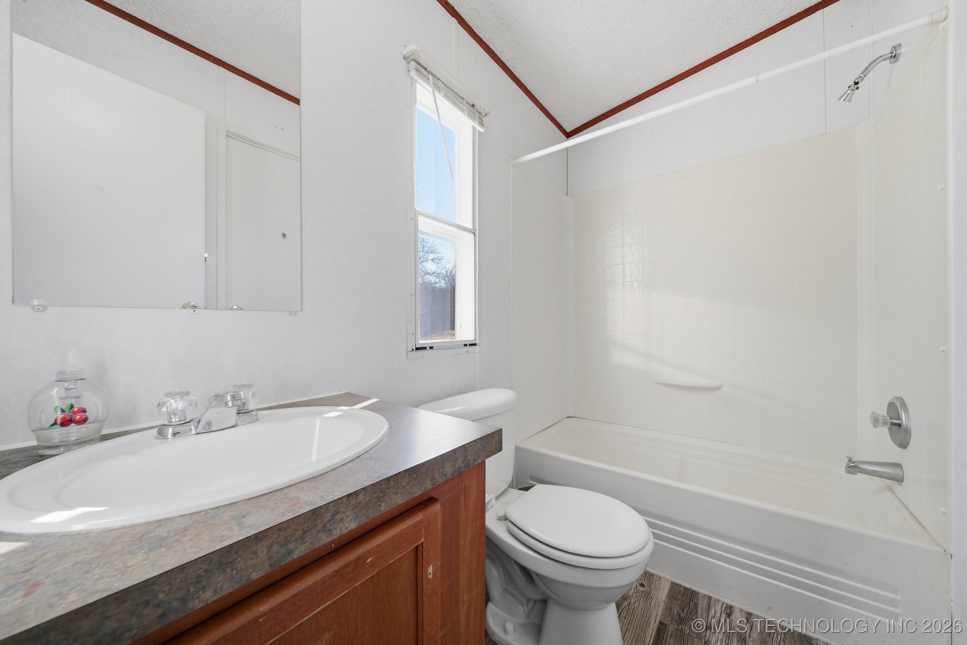 21599 Slick Road Property Photo 33