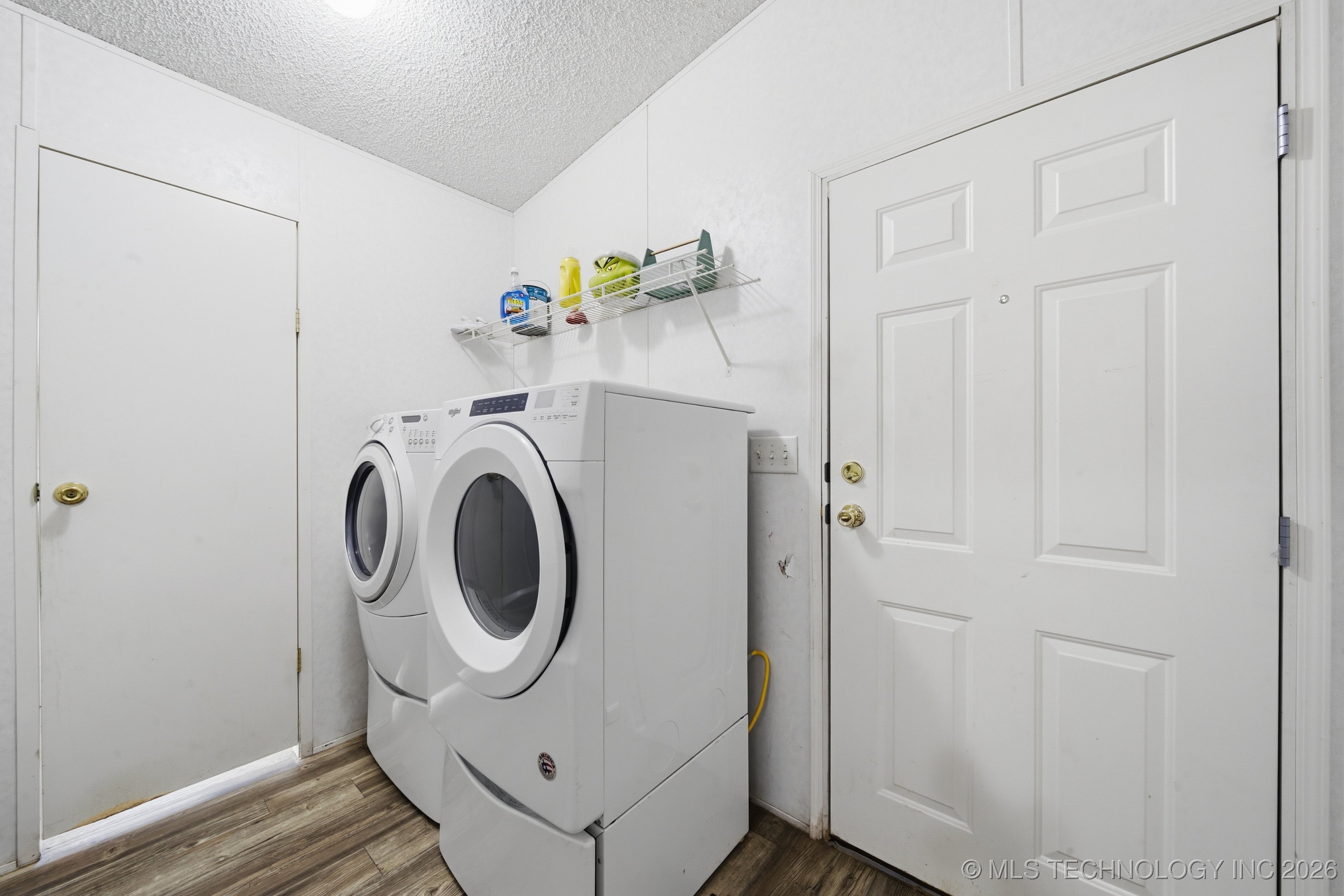 21599 Slick Road Property Photo 35