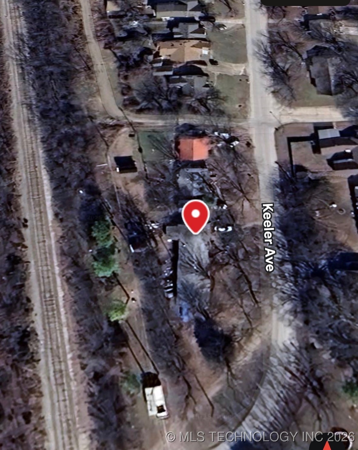 2105 S Johnstone Avenue Property Photo 2