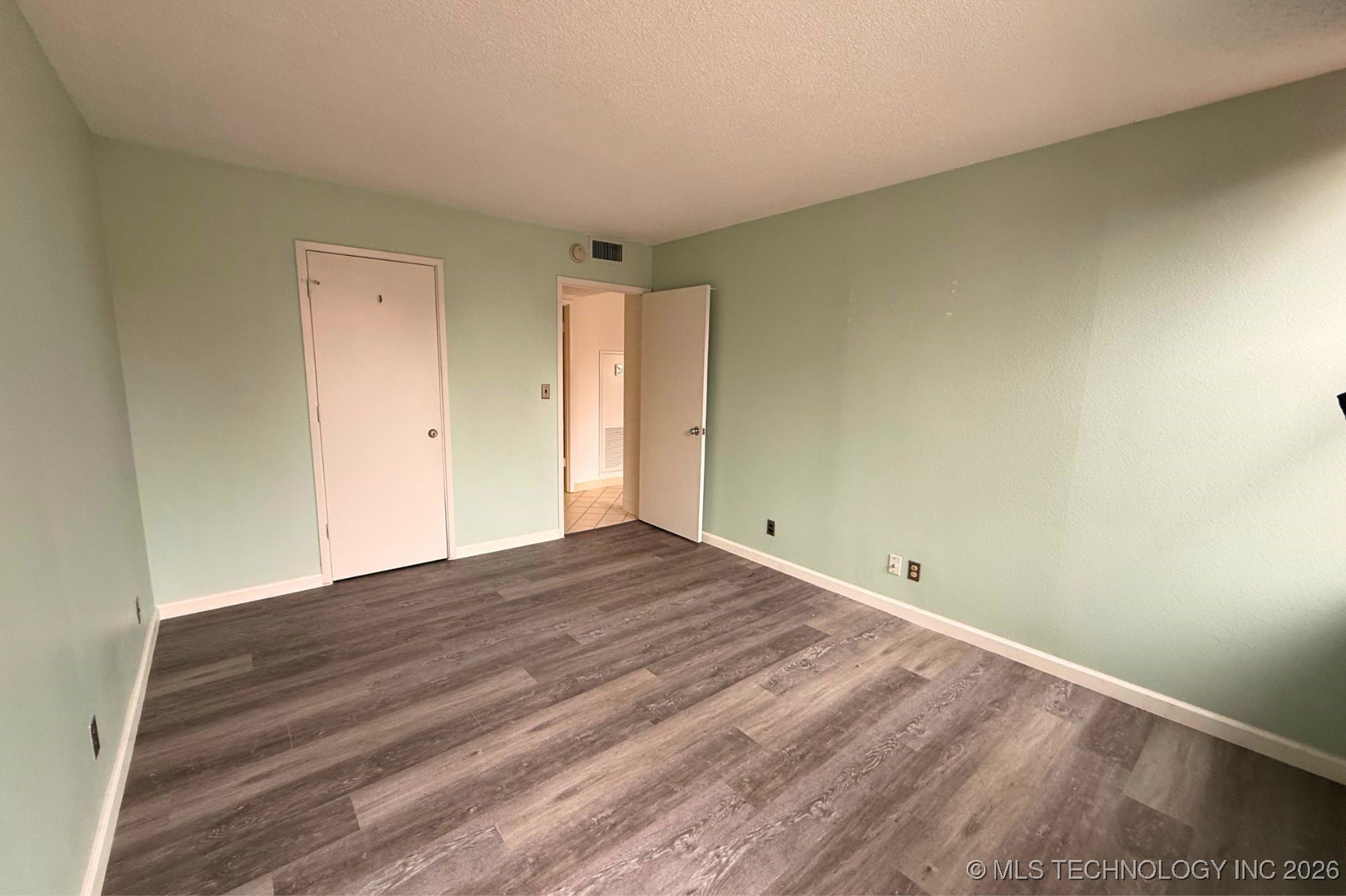 410 W 7th Street 226 Property Photo 12