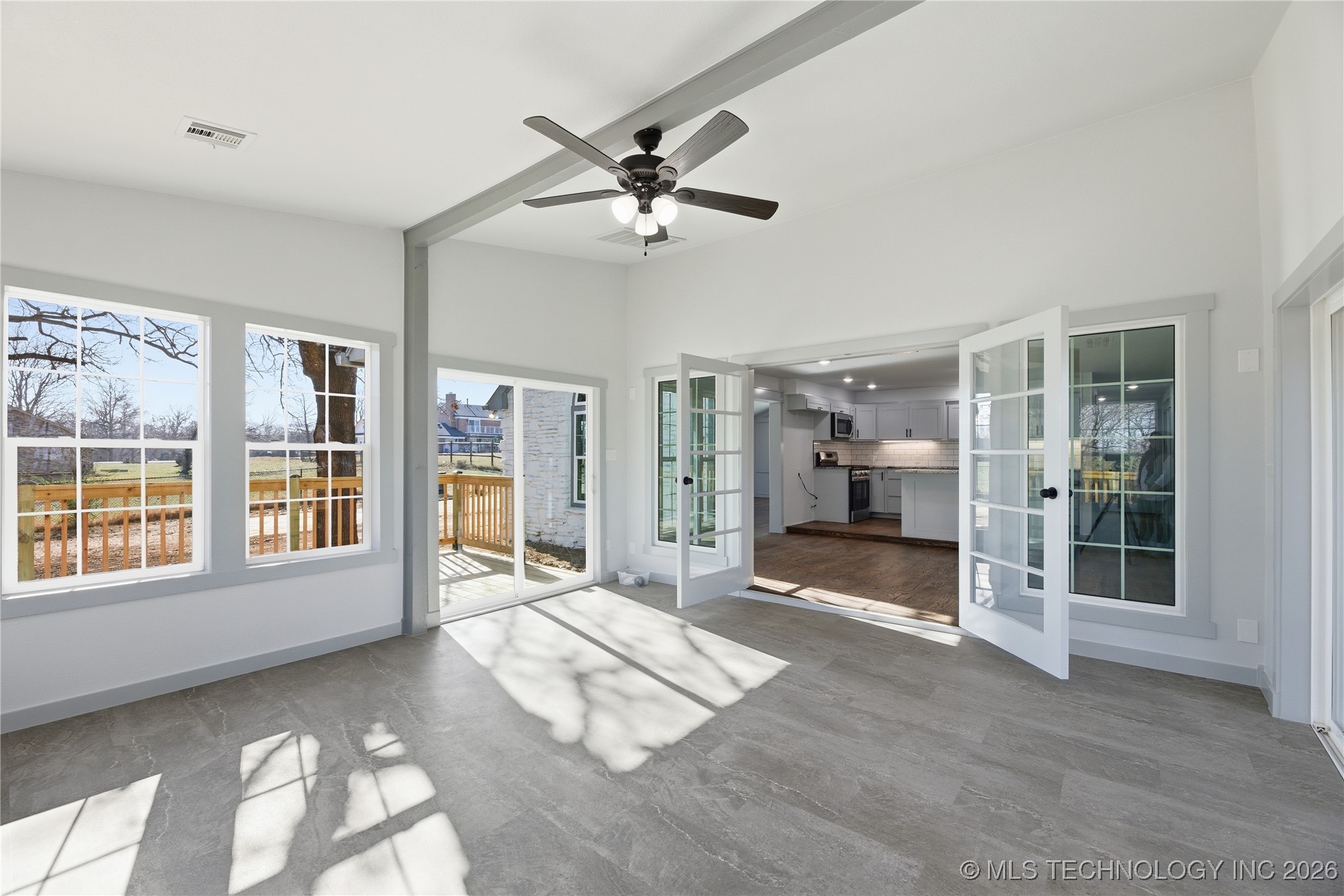 2850 Park Street Property Photo 13