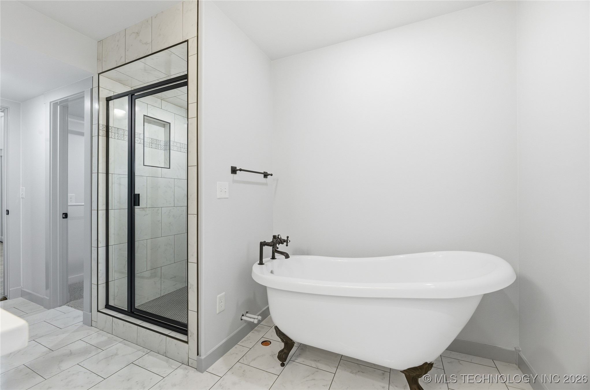 2850 Park Street Property Photo 17