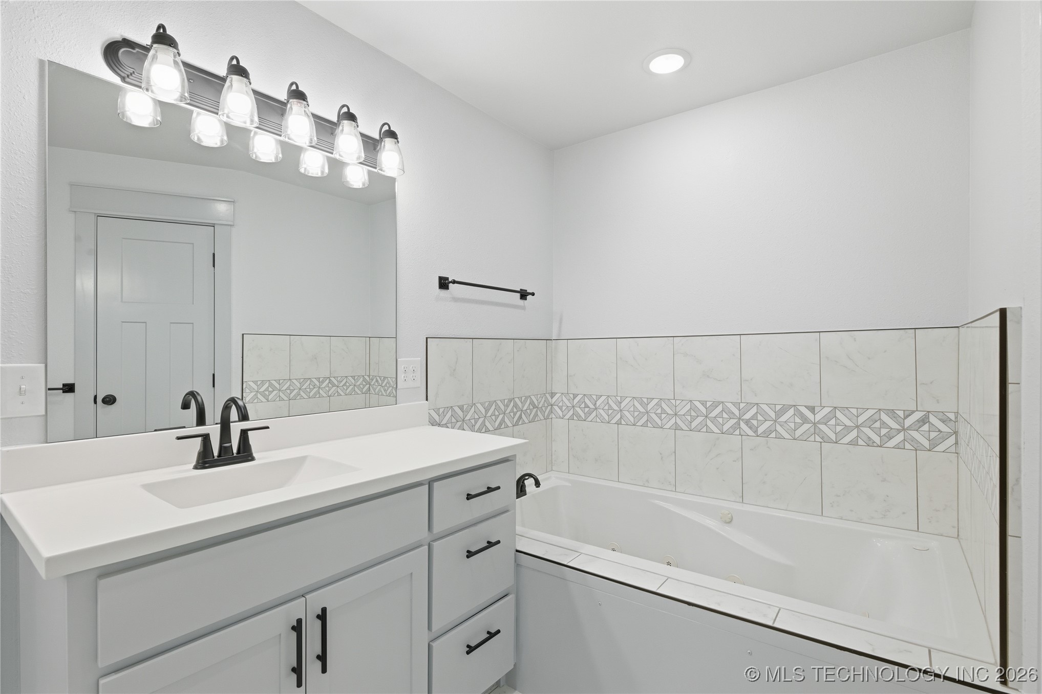 2850 Park Street Property Photo 29