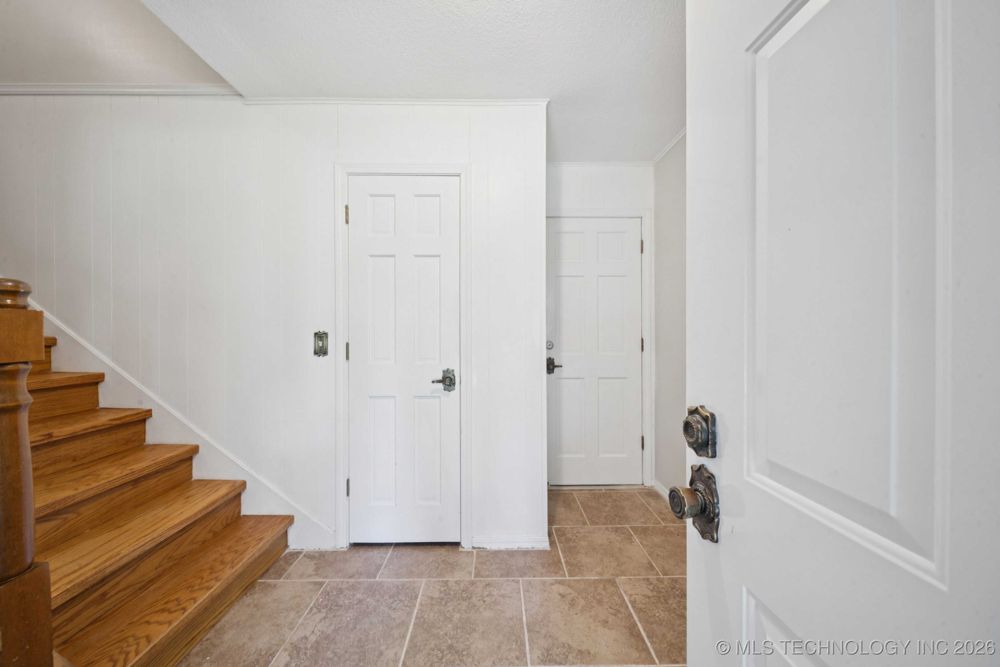 1181 Deer Creek Property Photo 7