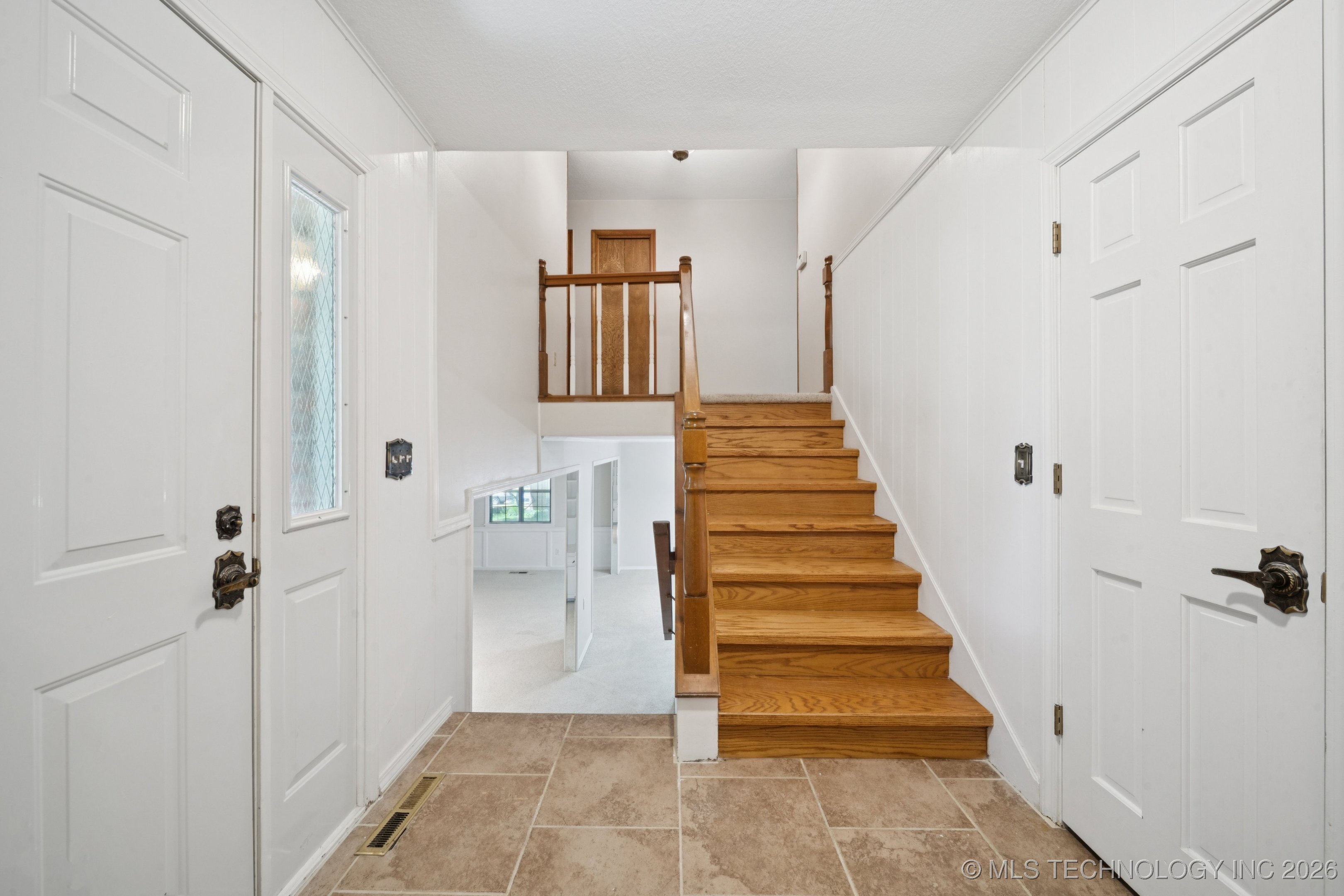 1181 Deer Creek Property Photo 8