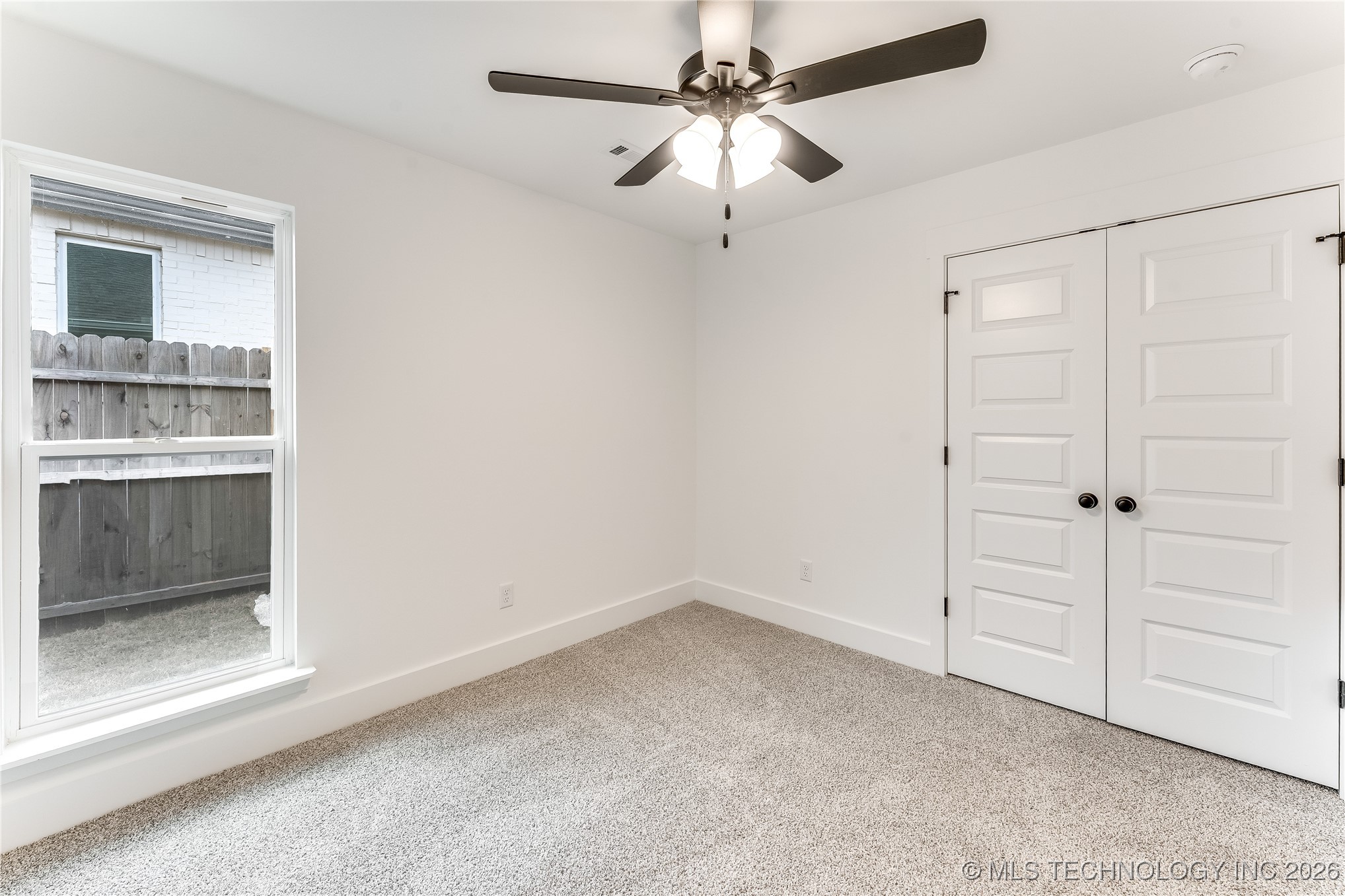 12901 S 21st Place E Property Photo 4