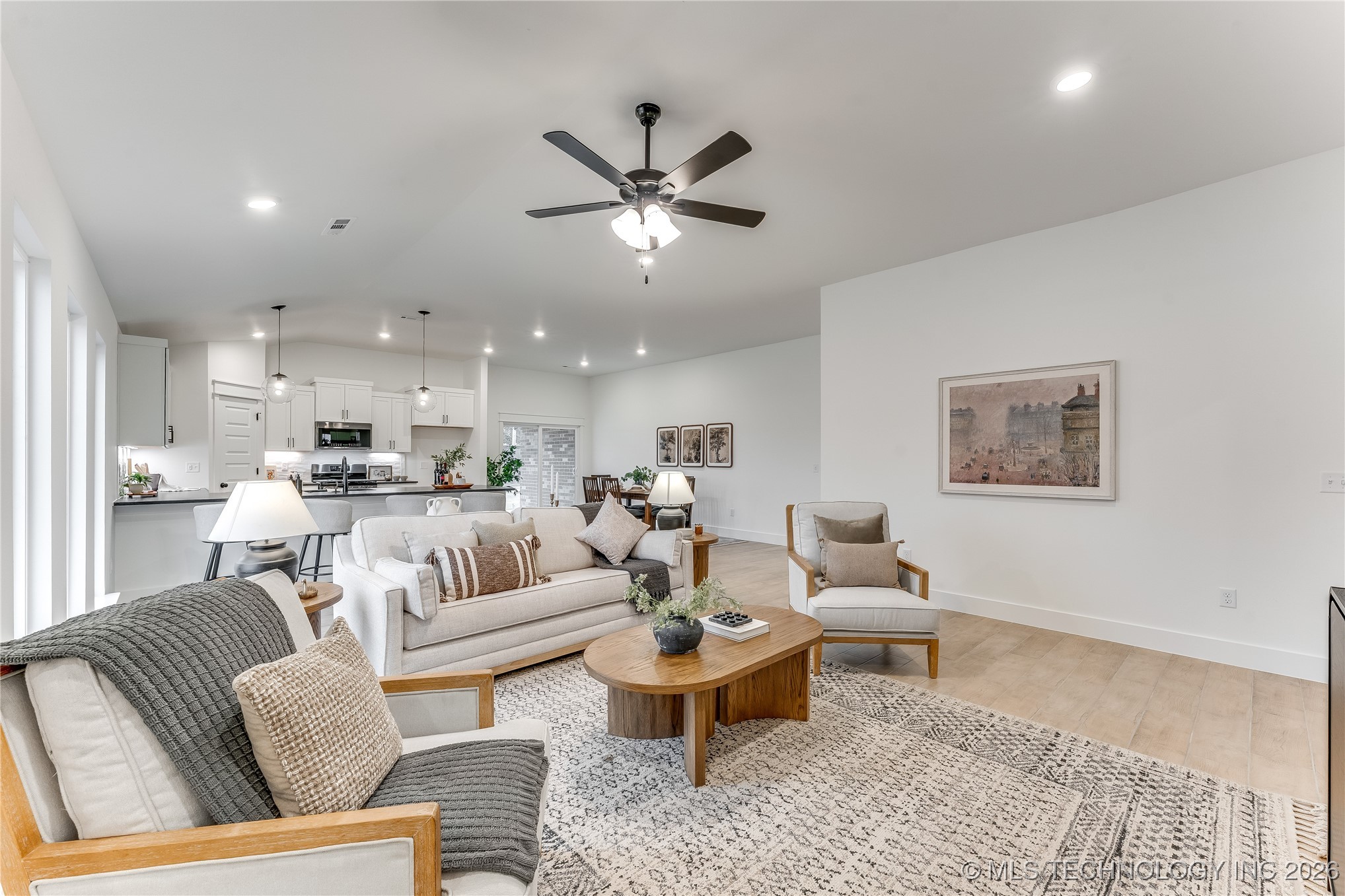 12901 S 21st Place E Property Photo 7