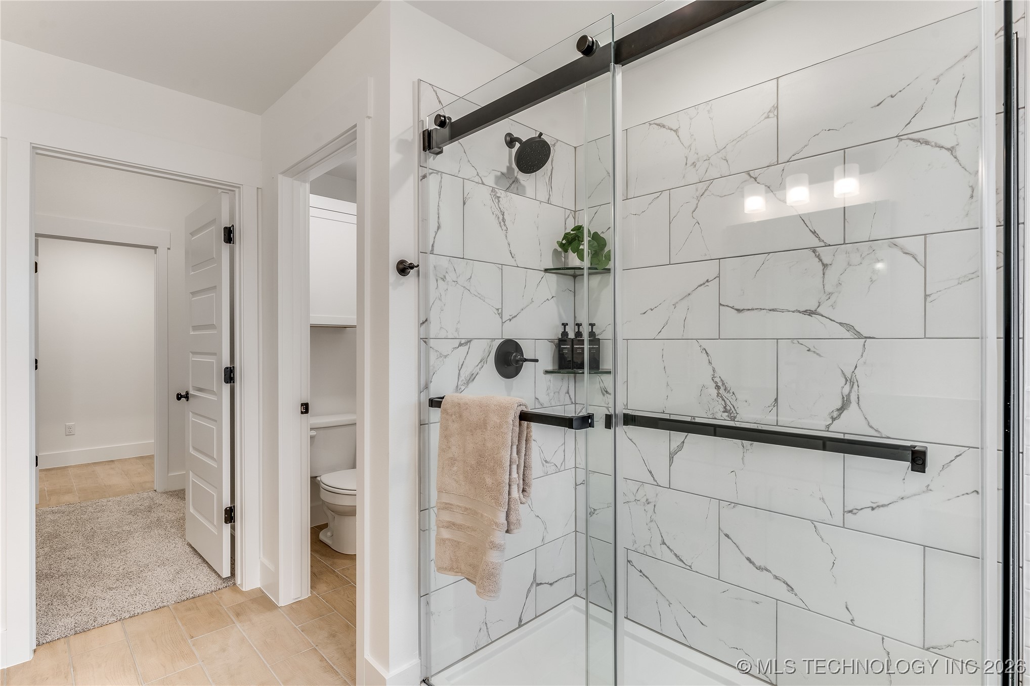 12901 S 21st Place E Property Photo 24