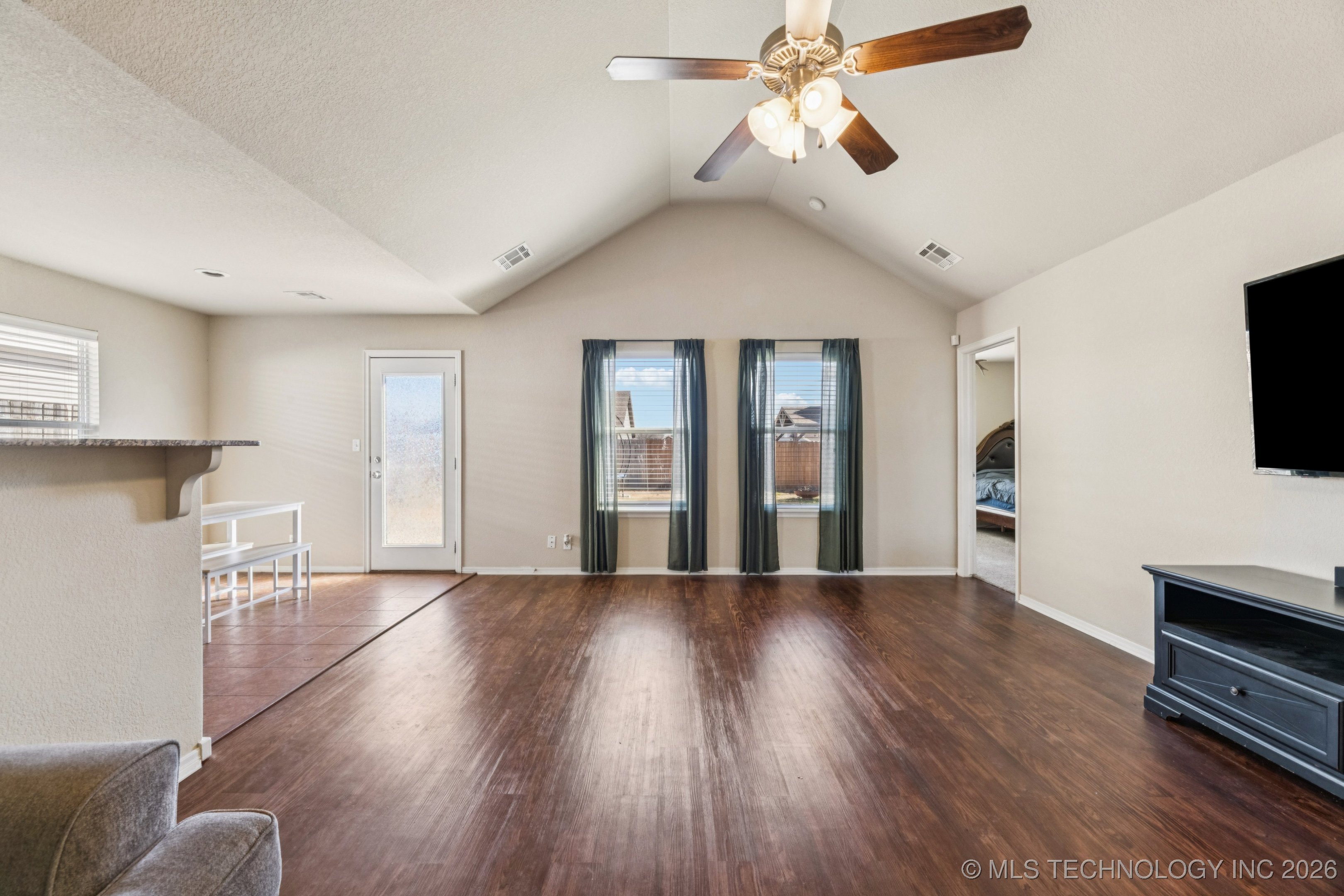 10709 N 153rd East East Avenue Property Photo 9