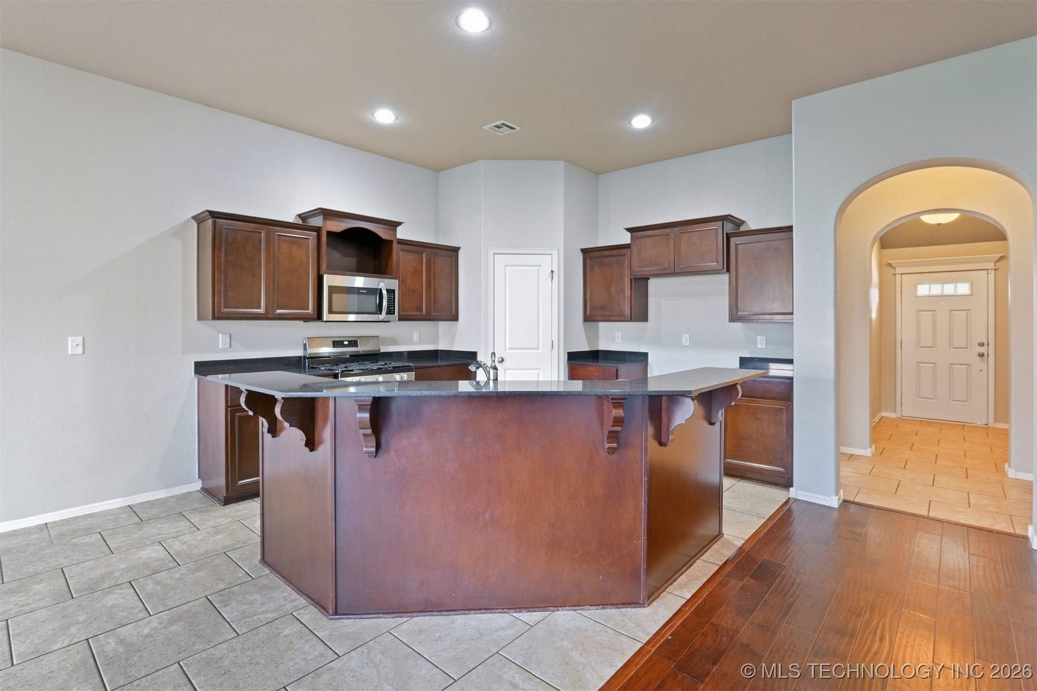 17507 E 44th Street Property Photo 6