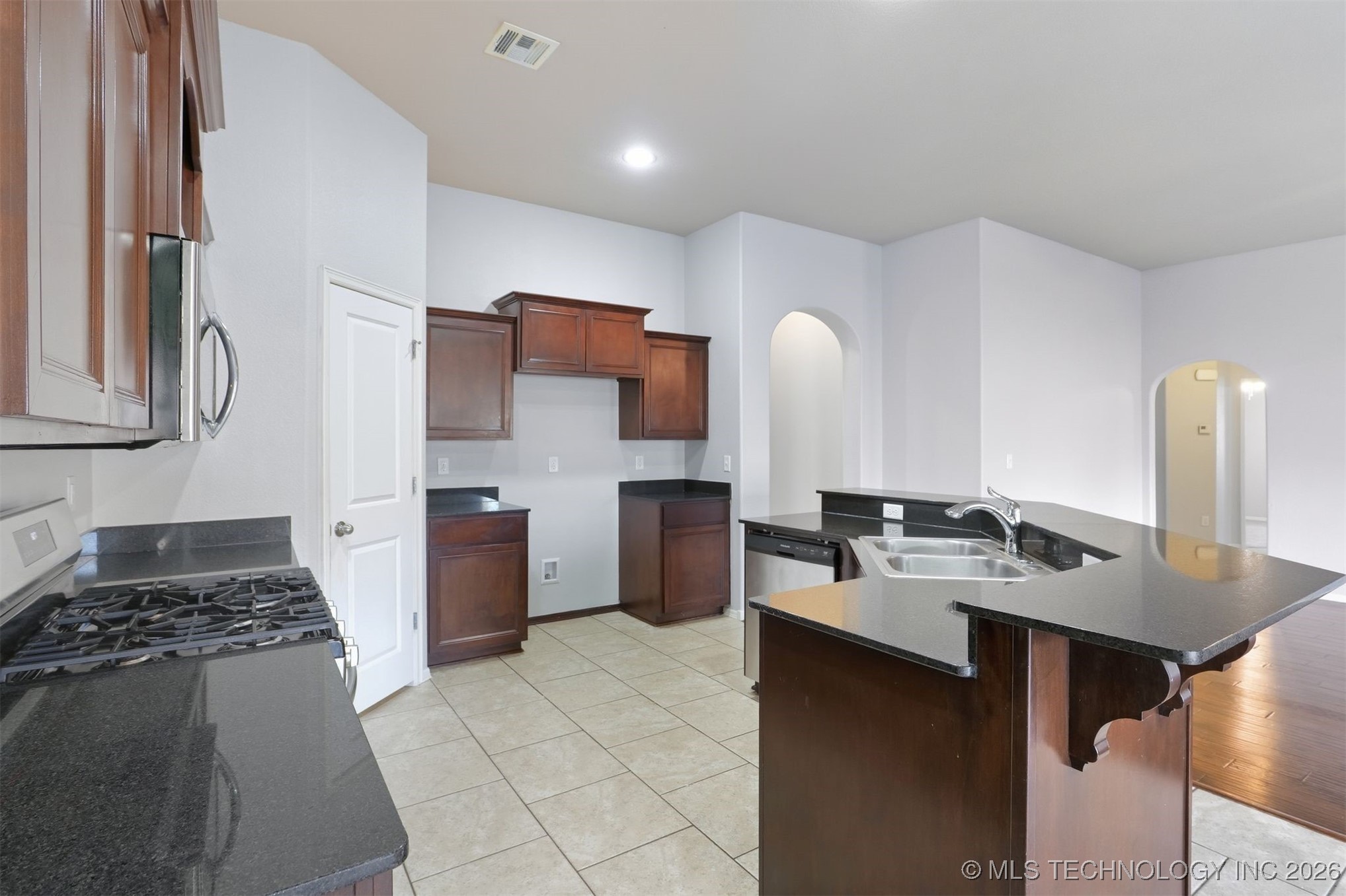 17507 E 44th Street Property Photo 7