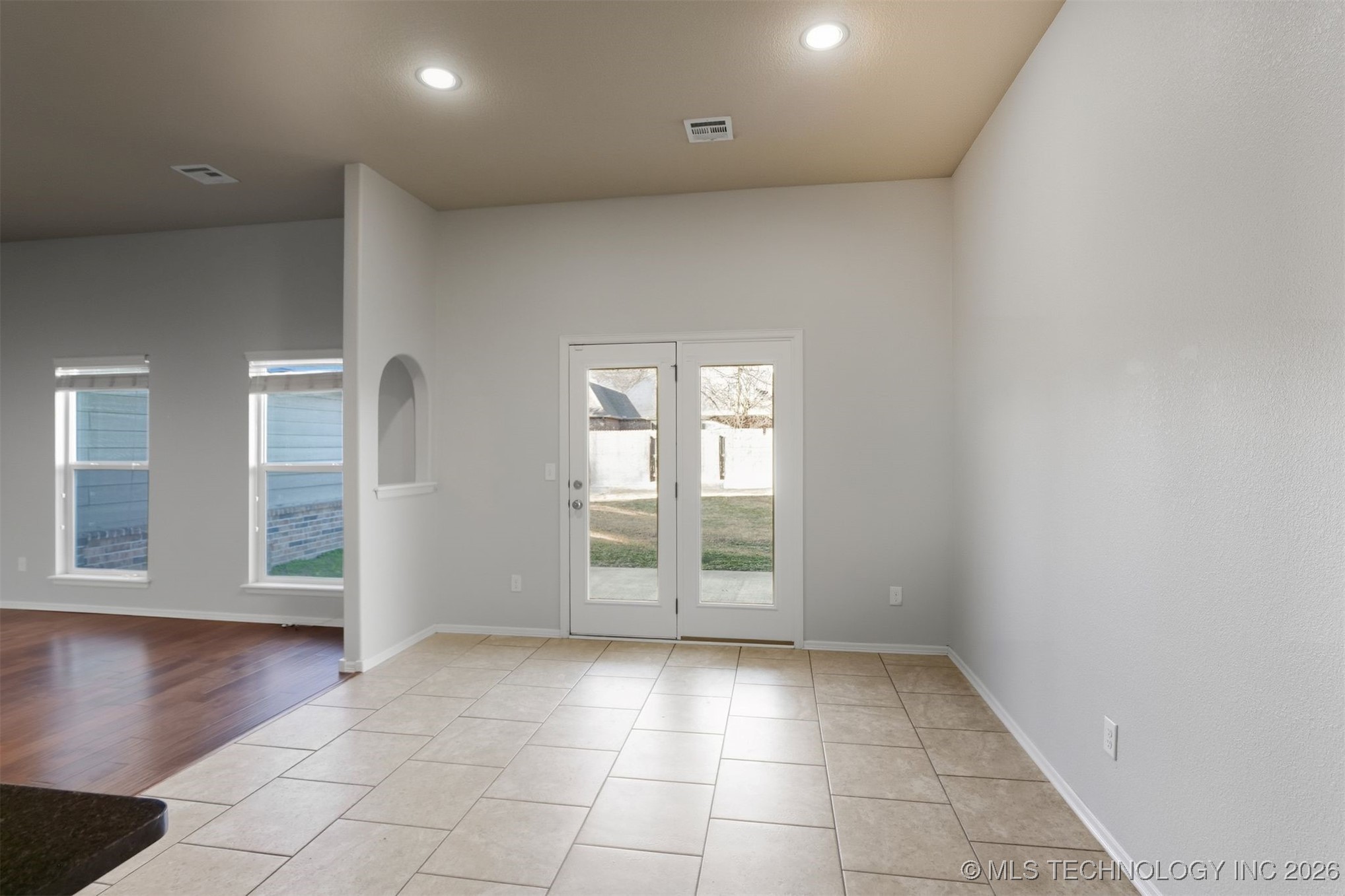 17507 E 44th Street Property Photo 9