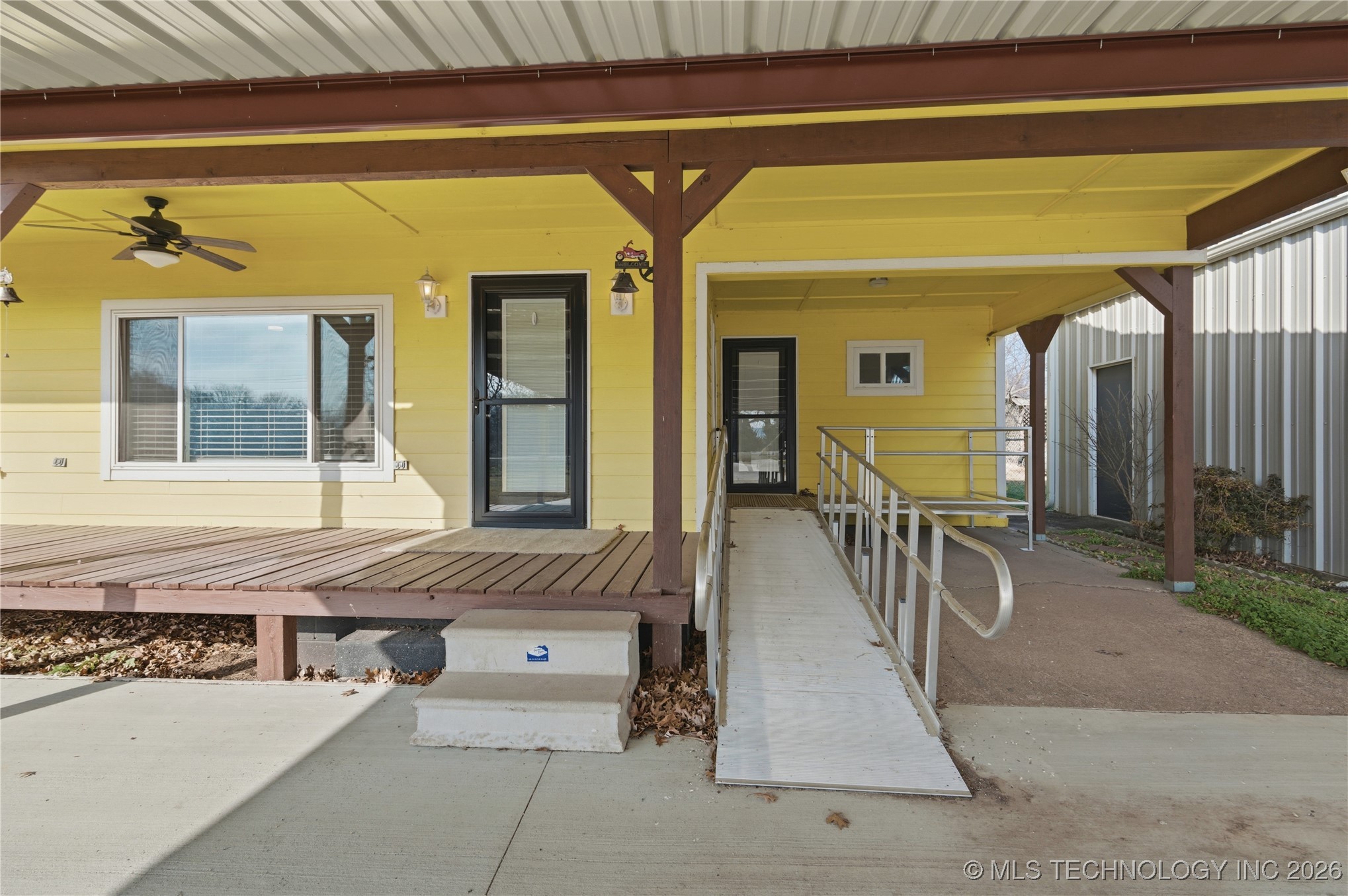 21035 Highway 80 Property Photo 3