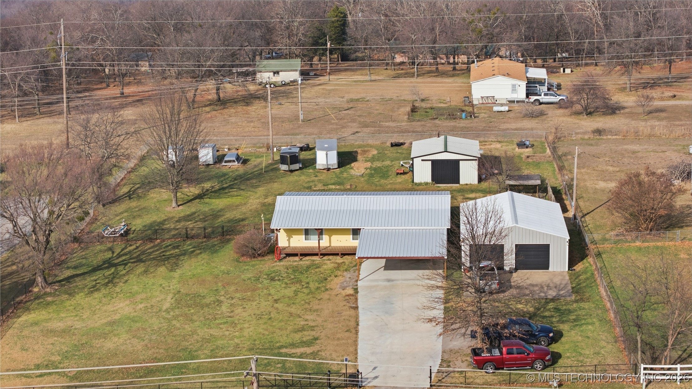 21035 Highway 80 Property Photo 4