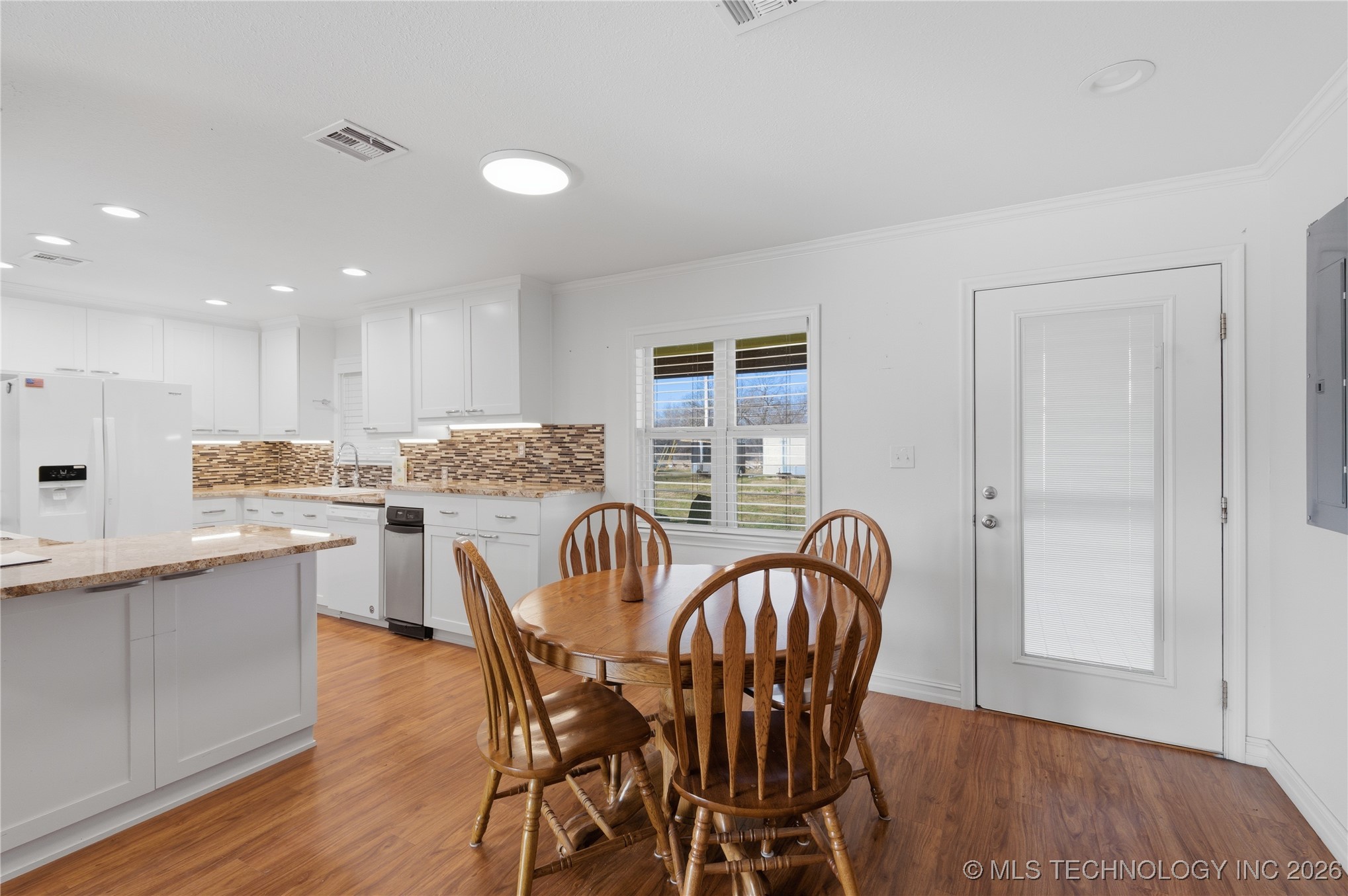 21035 Highway 80 Property Photo 12