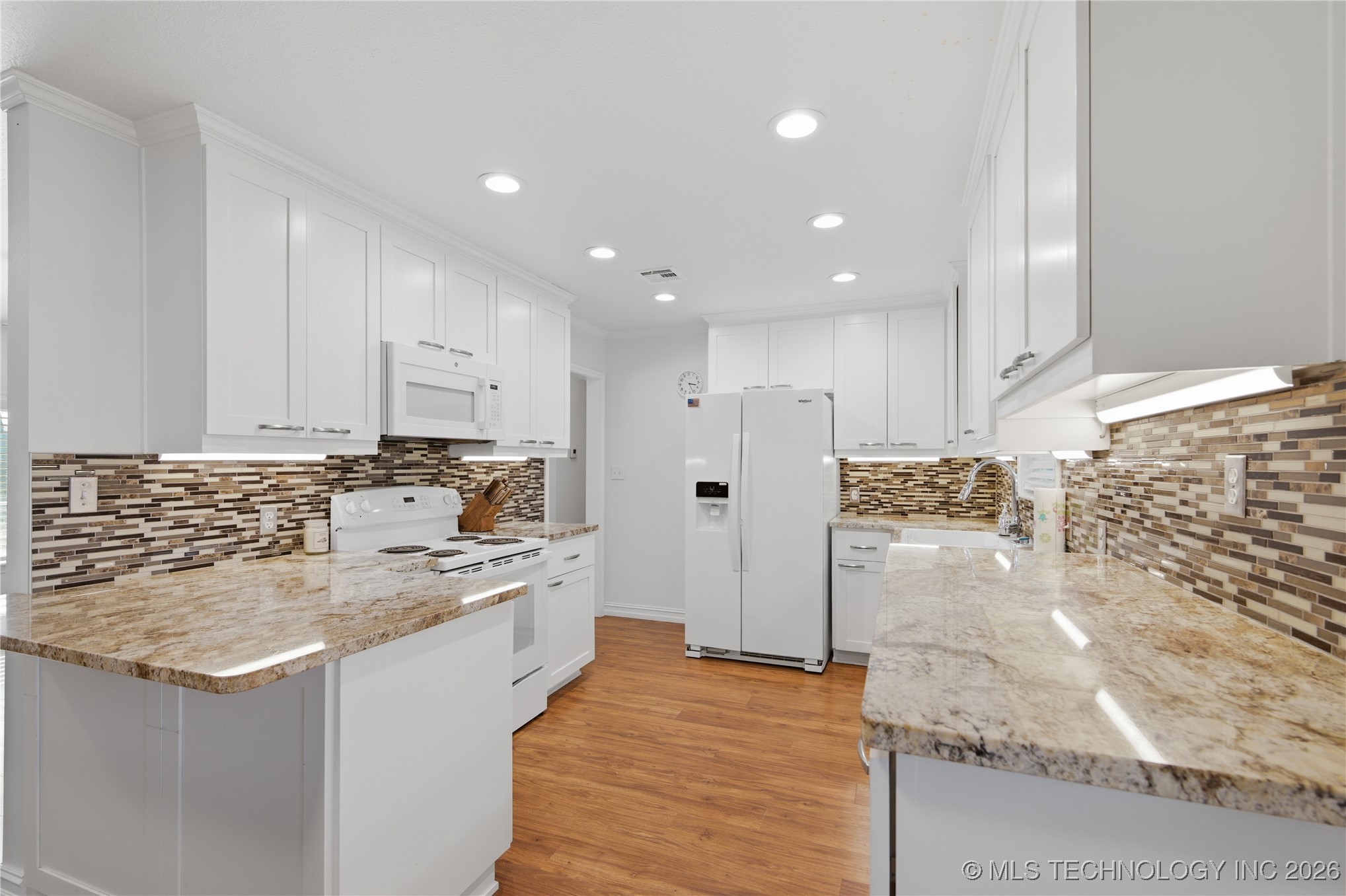 21035 Highway 80 Property Photo 14