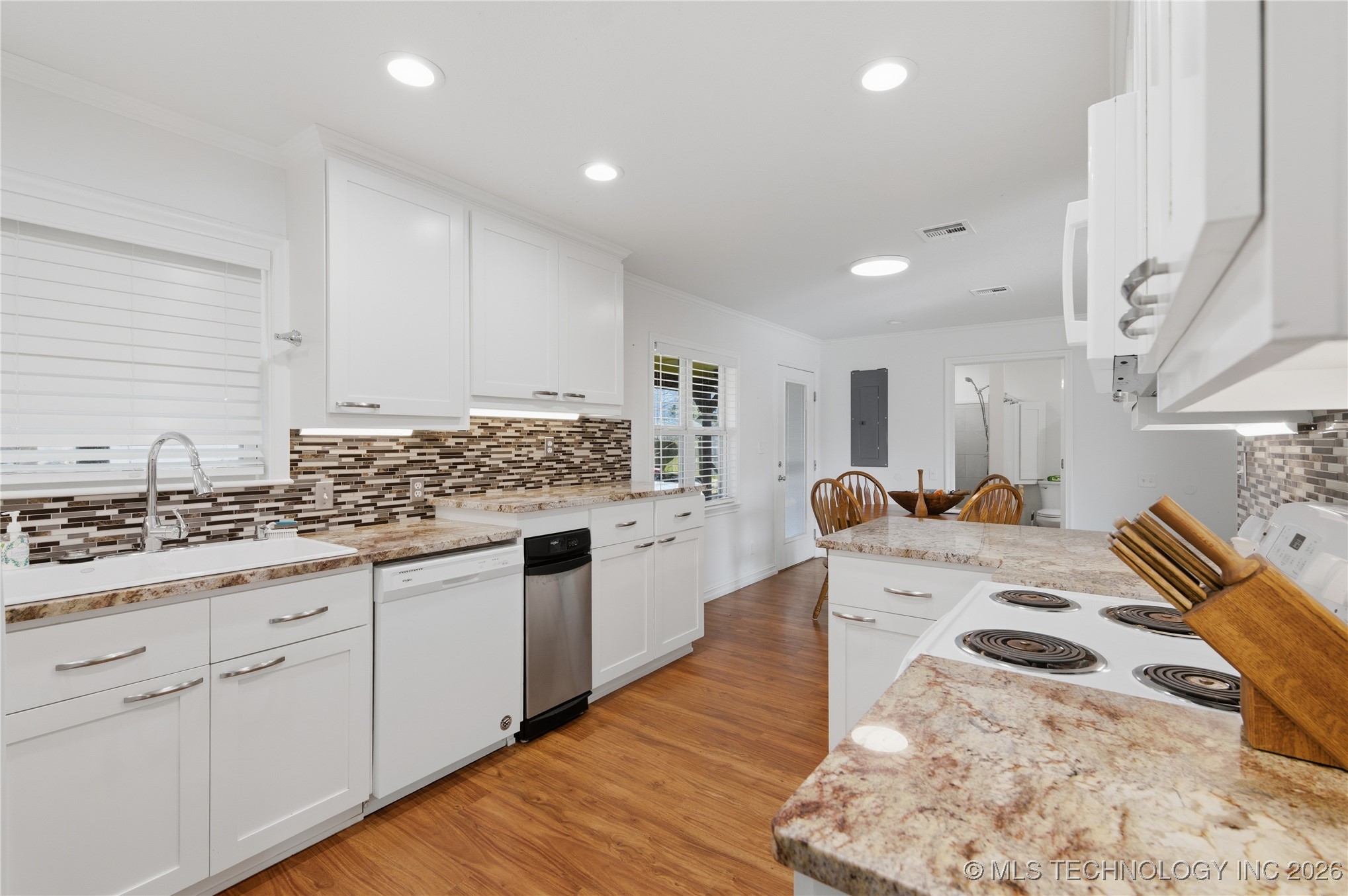 21035 Highway 80 Property Photo 15