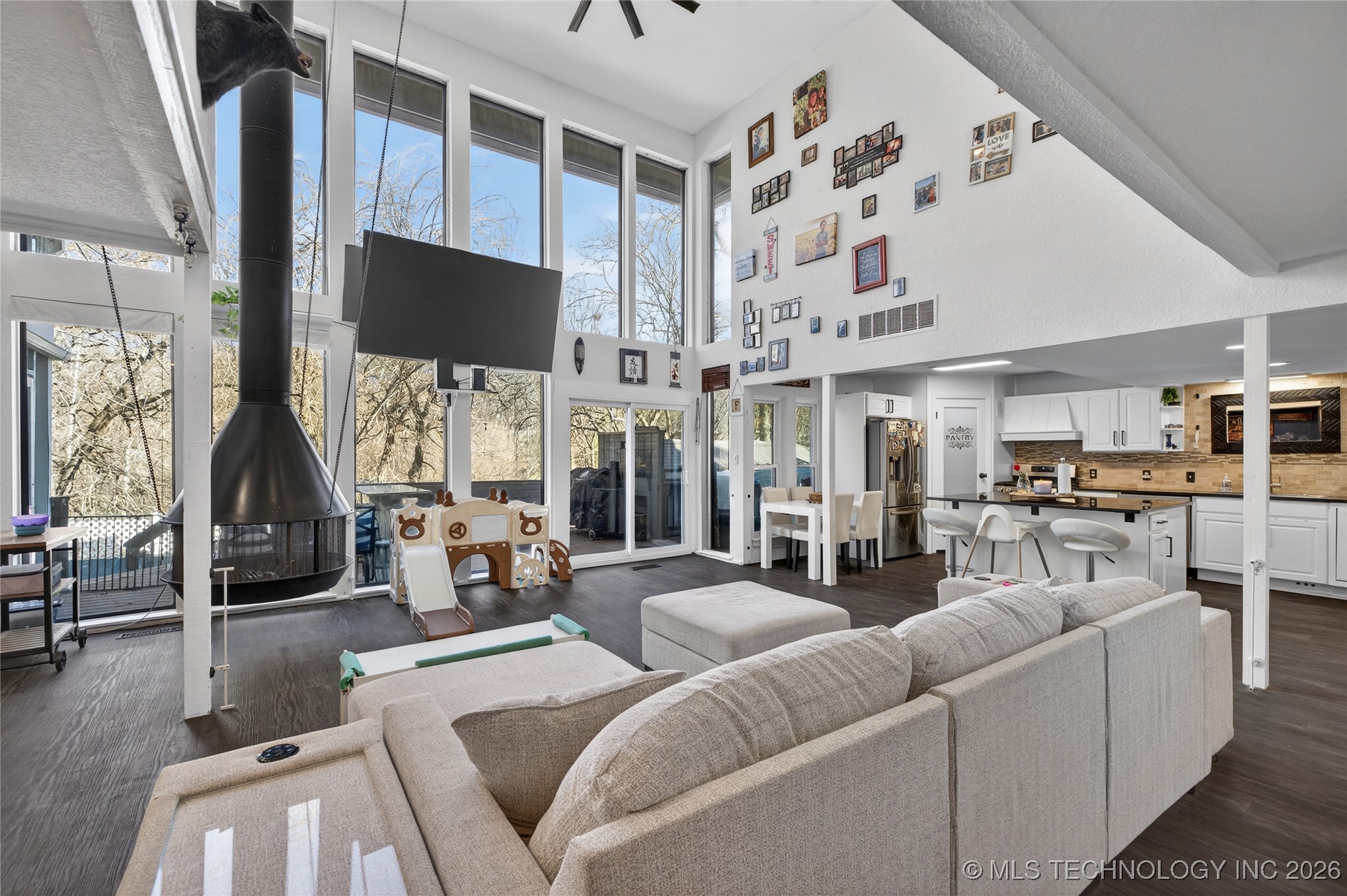 3741 E 108th Street S Property Photo 6