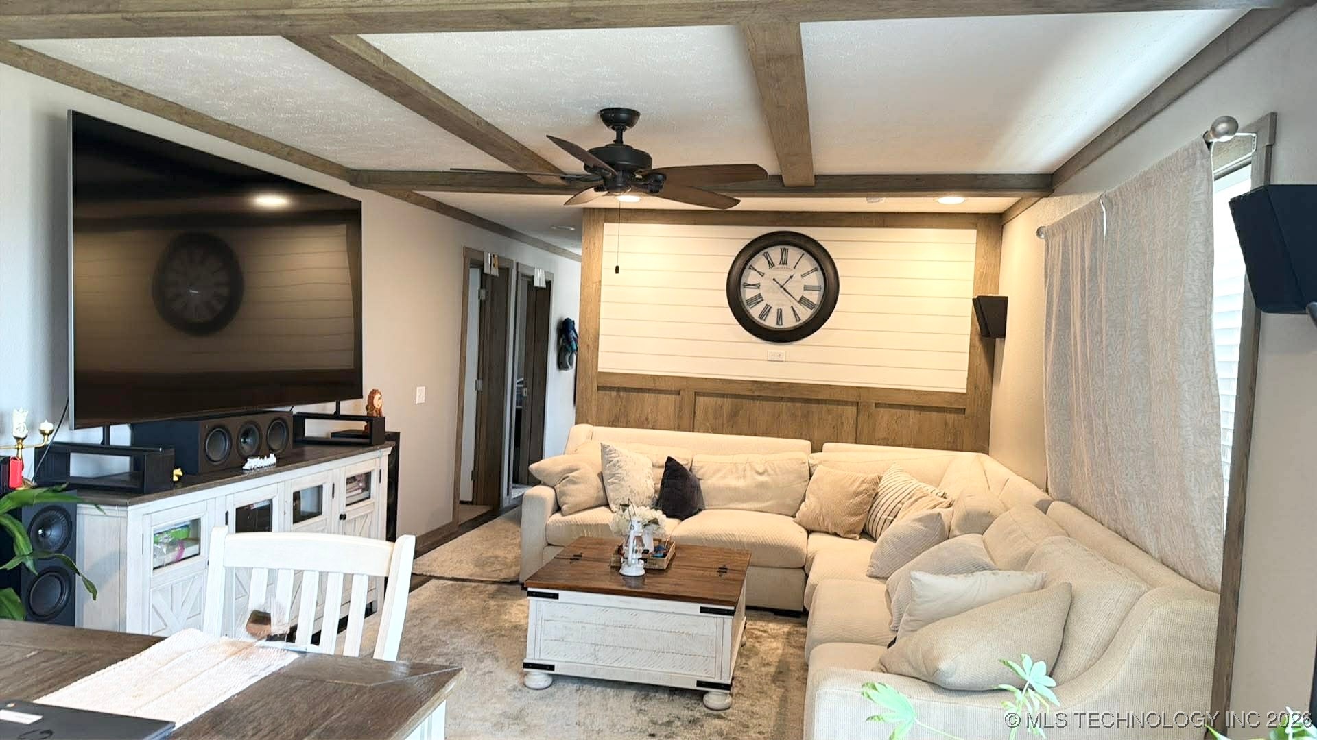 426550 E 250 Road Property Photo 16