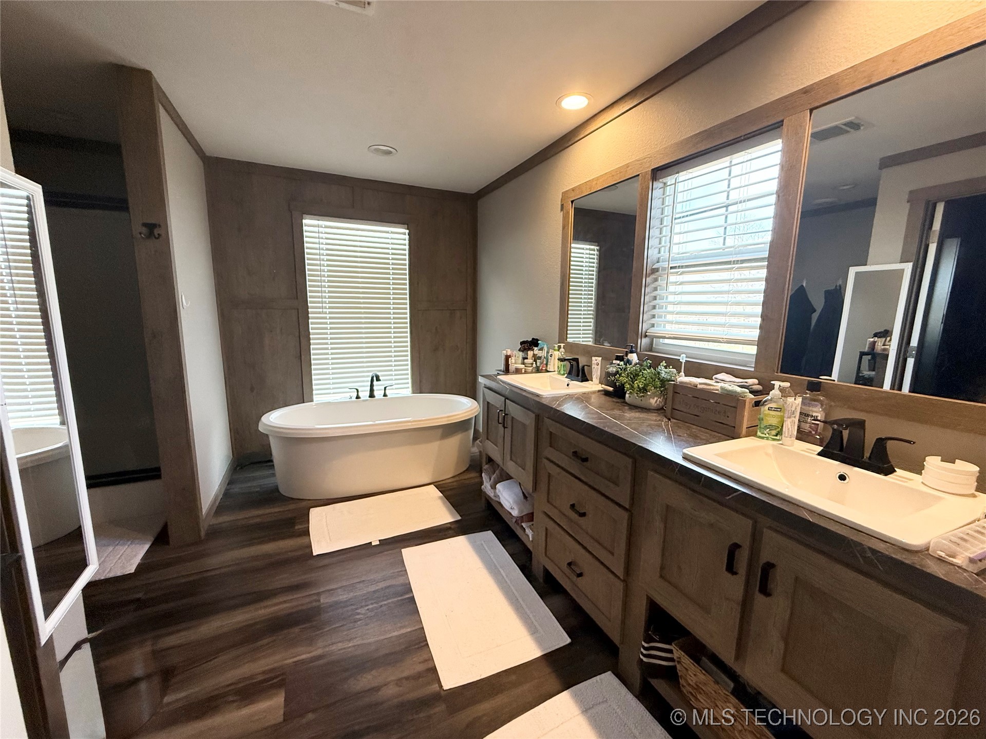 426550 E 250 Road Property Photo 18