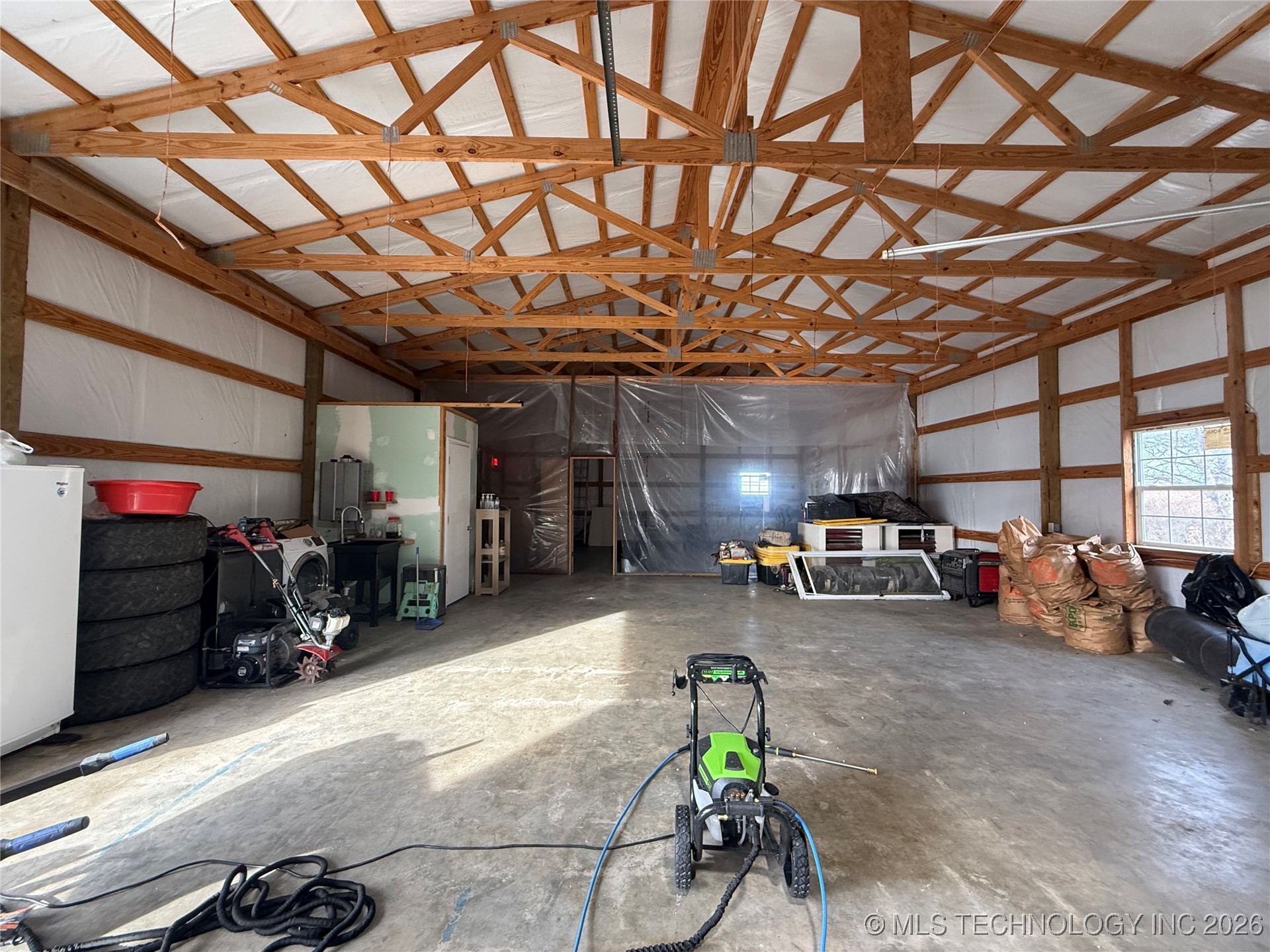 426550 E 250 Road Property Photo 33