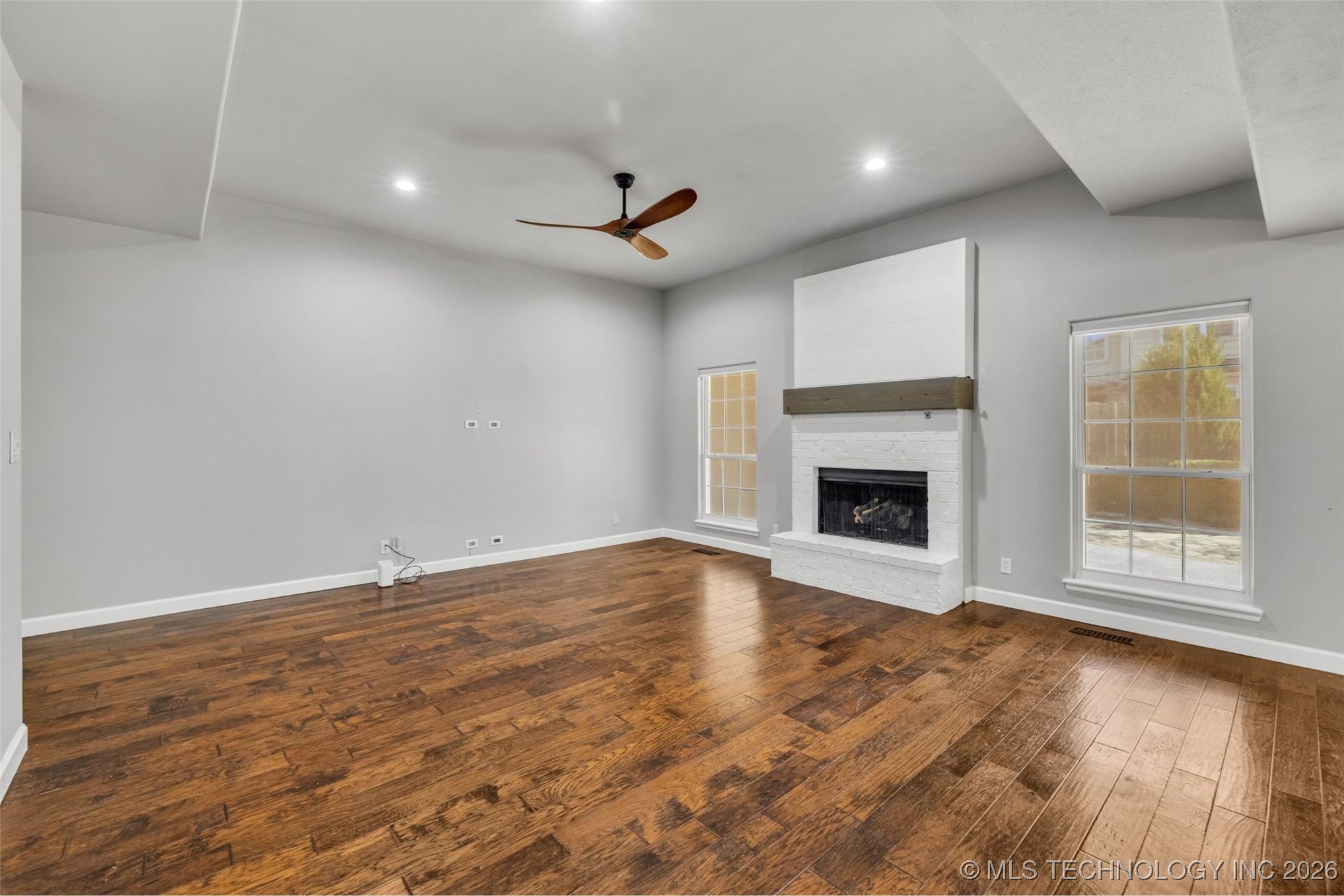 11515 S Mulberry Court Property Photo 10