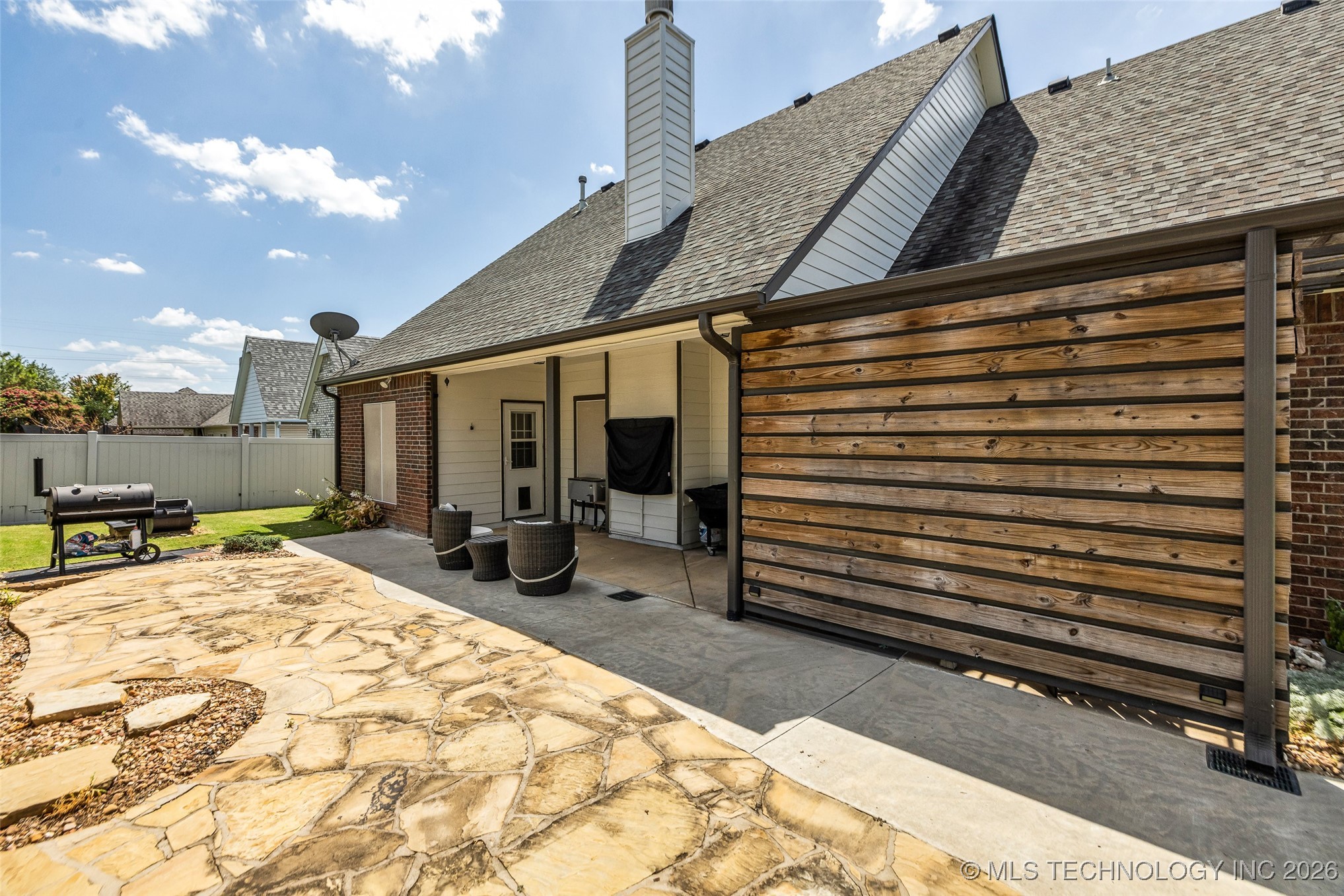 11515 S Mulberry Court Property Photo 59