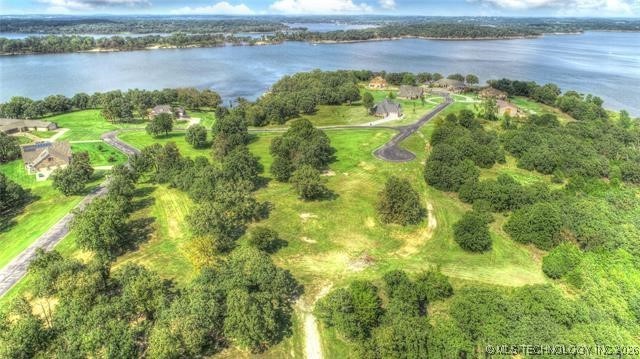 715 S 275th West Avenue Property Photo 8