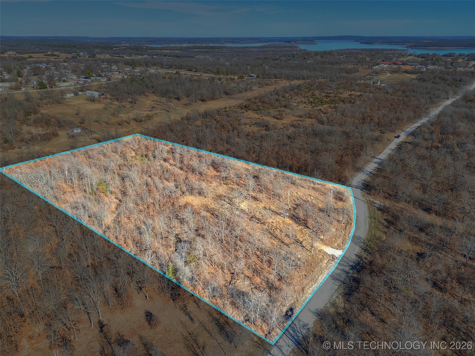 Forest Drive Property Photo 6