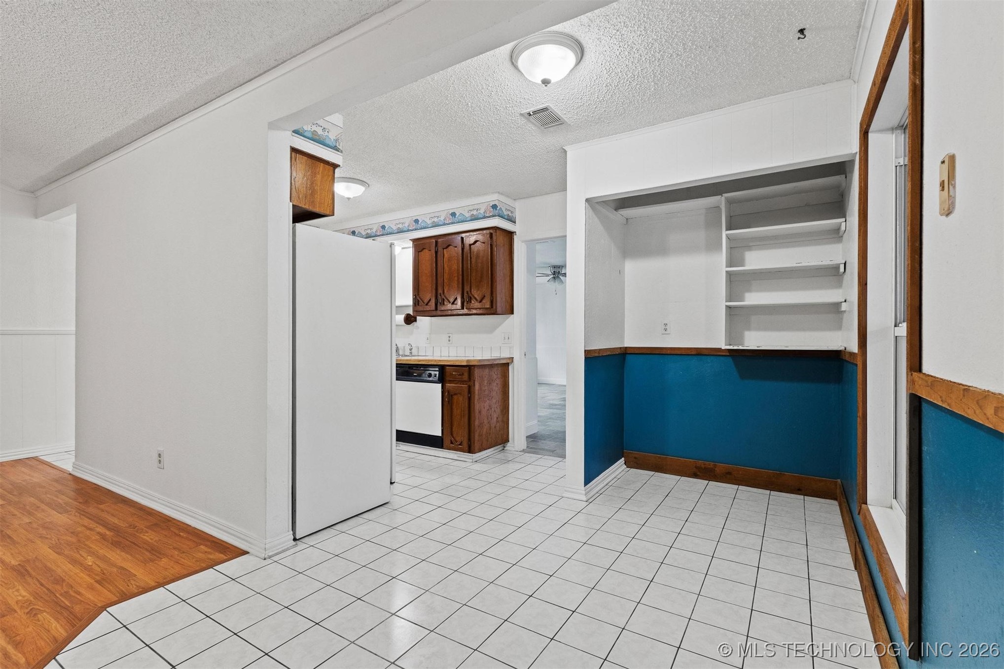 151 Belle Meade Property Photo 8