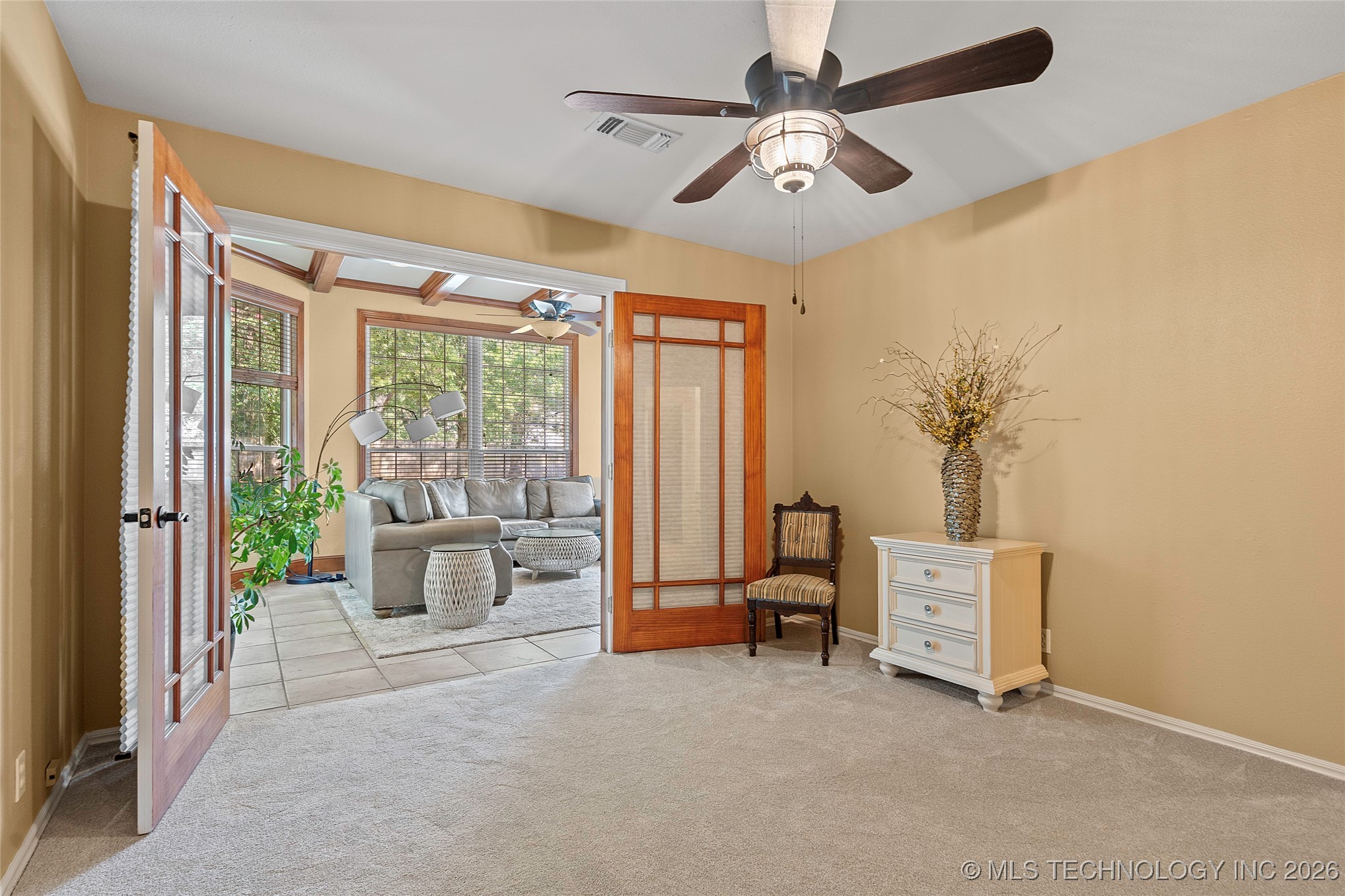 1006 S Rockford Road Property Photo 23