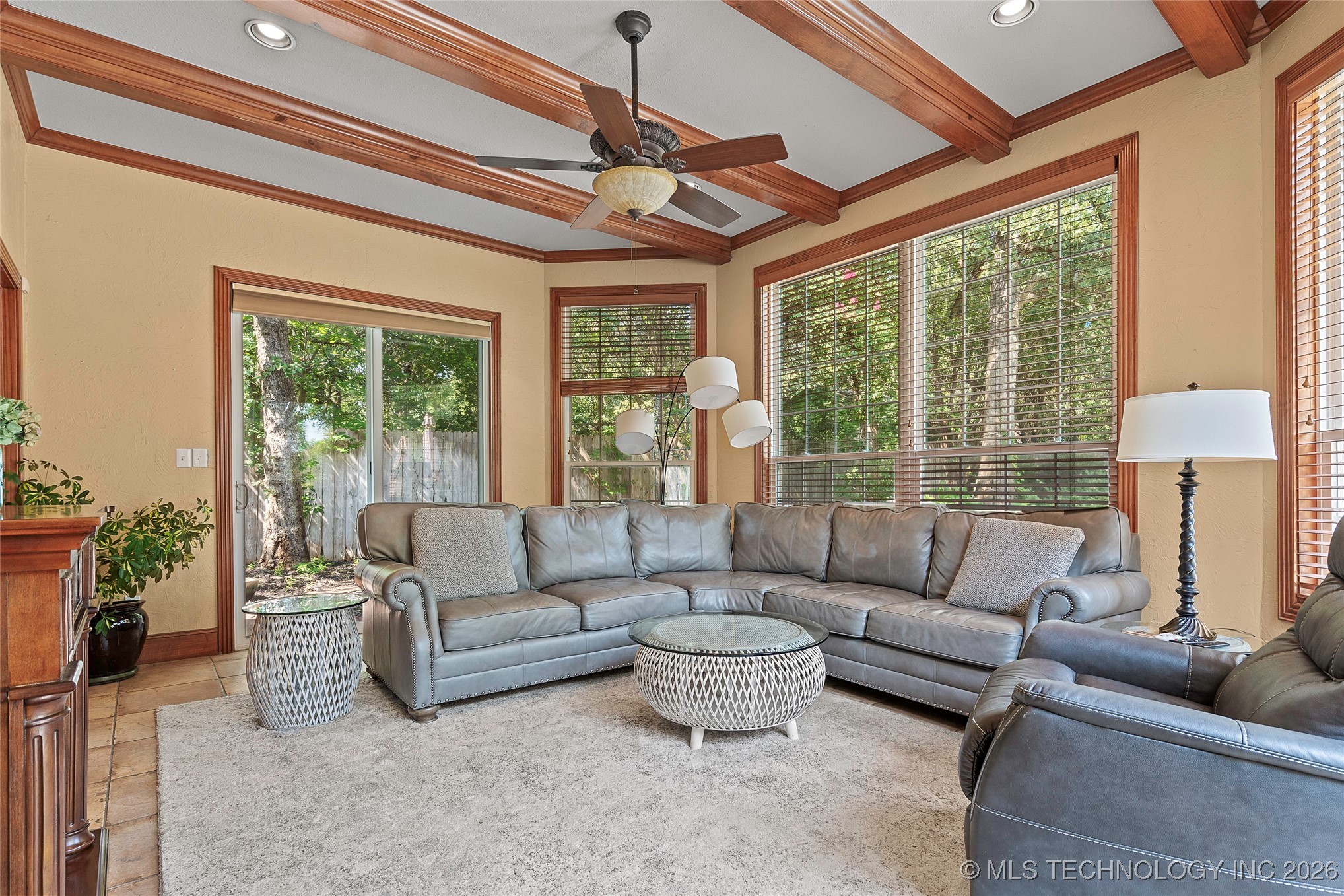 1006 S Rockford Road Property Photo 26